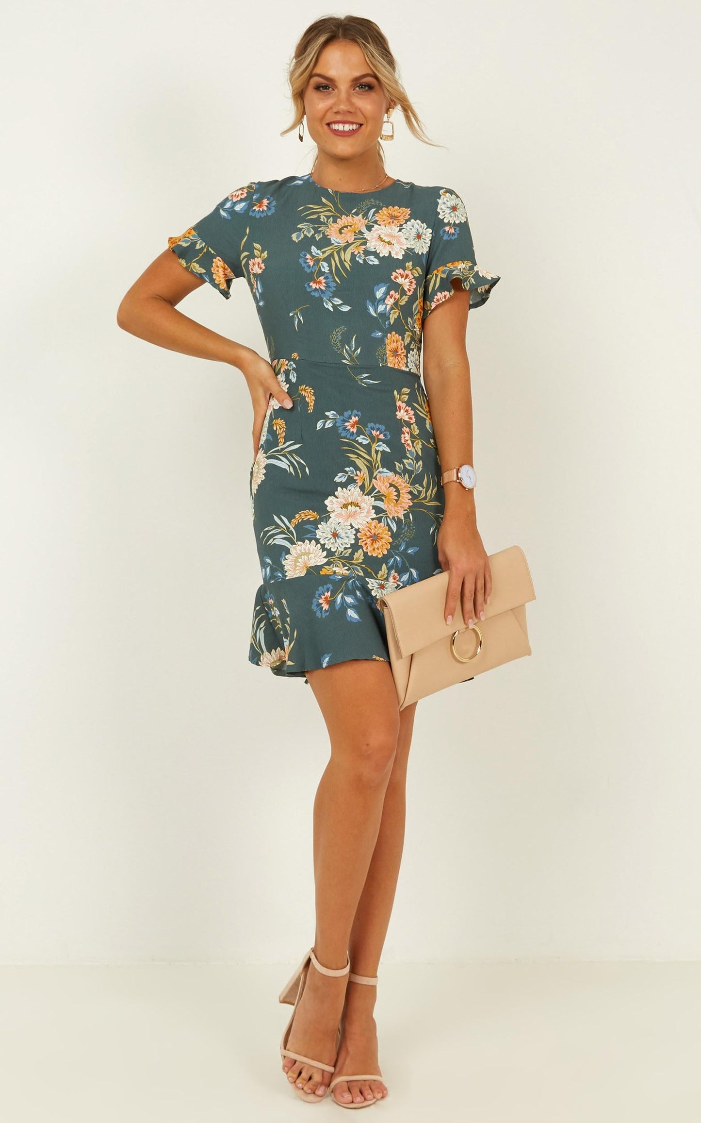 Keep It Calm Dress In Sage Floral
