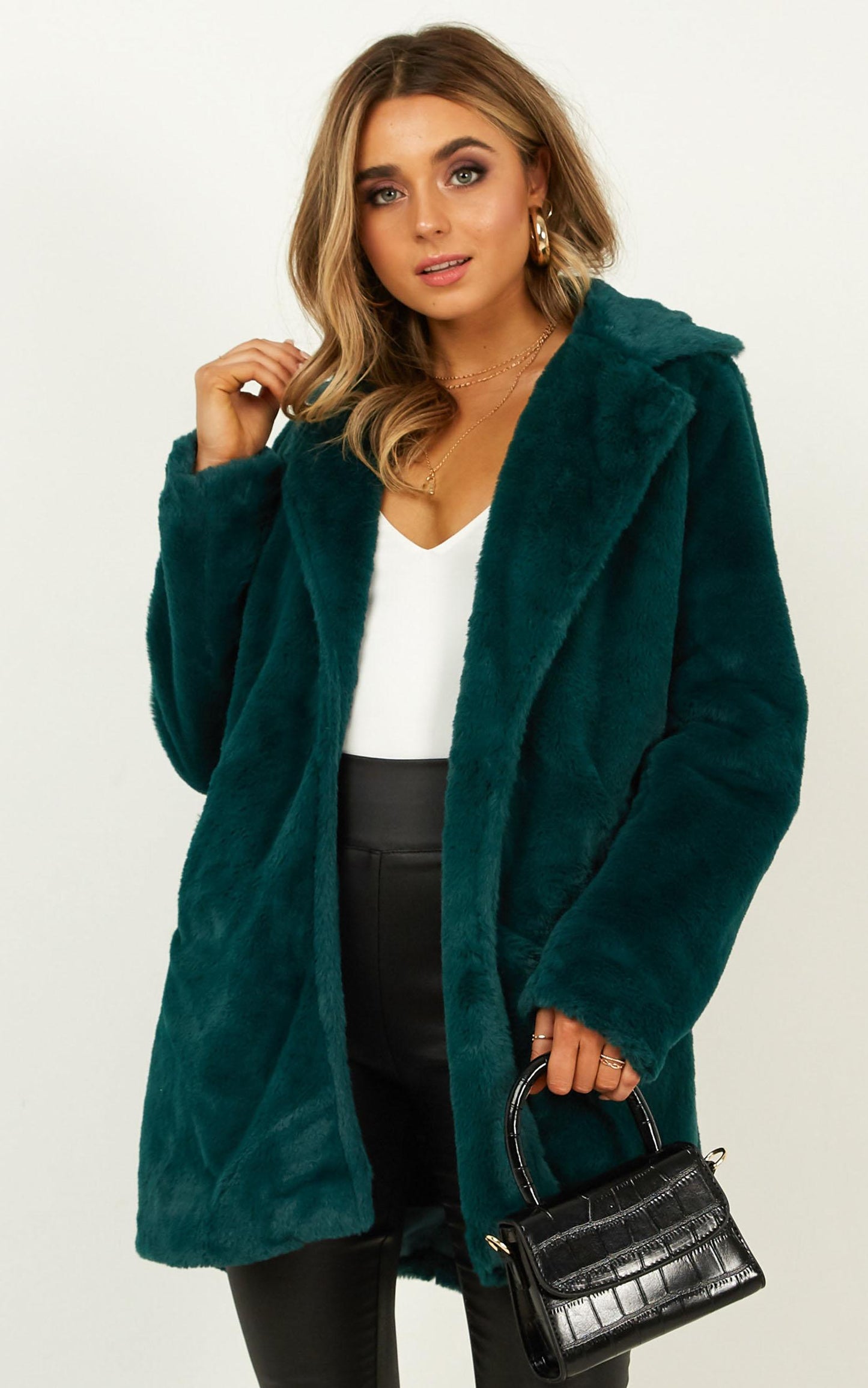 Leaning On You Coat in Emerald faux fur