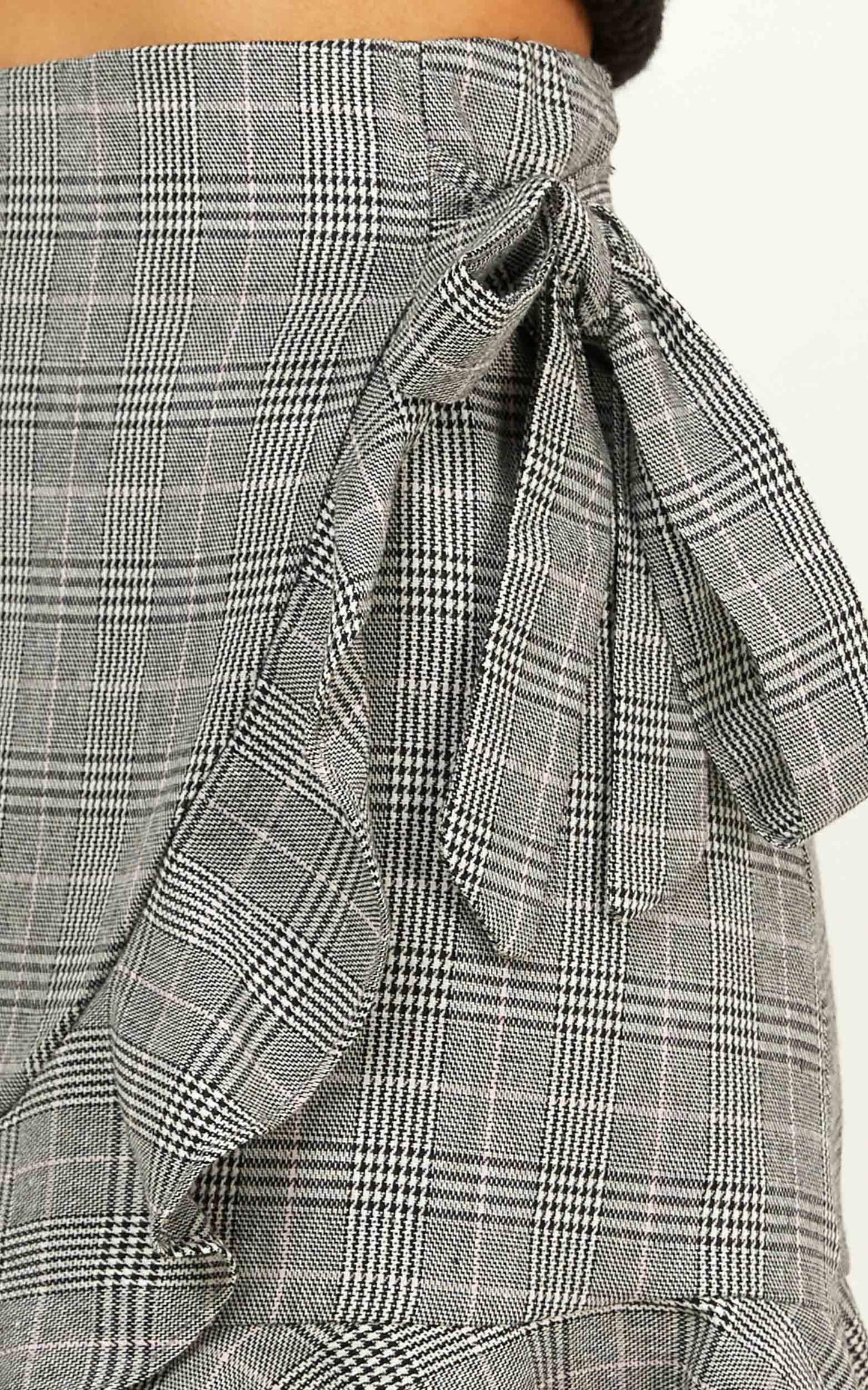 Sense of Style Skirt In Grey Check