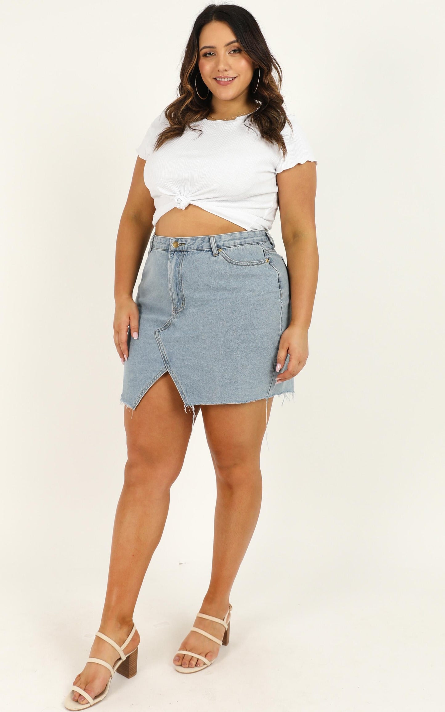 Love Its Clear Skirt In Light Blue Wash Denim
