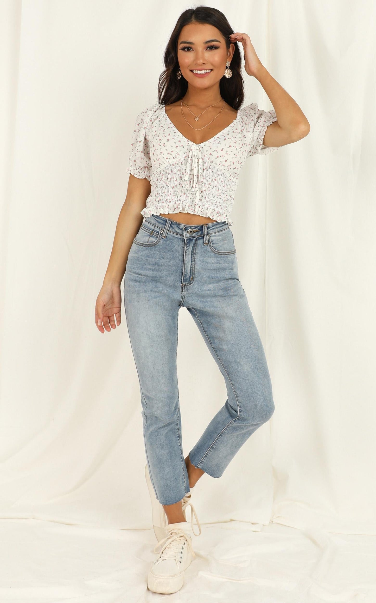 In Your Dreams Top In White Floral