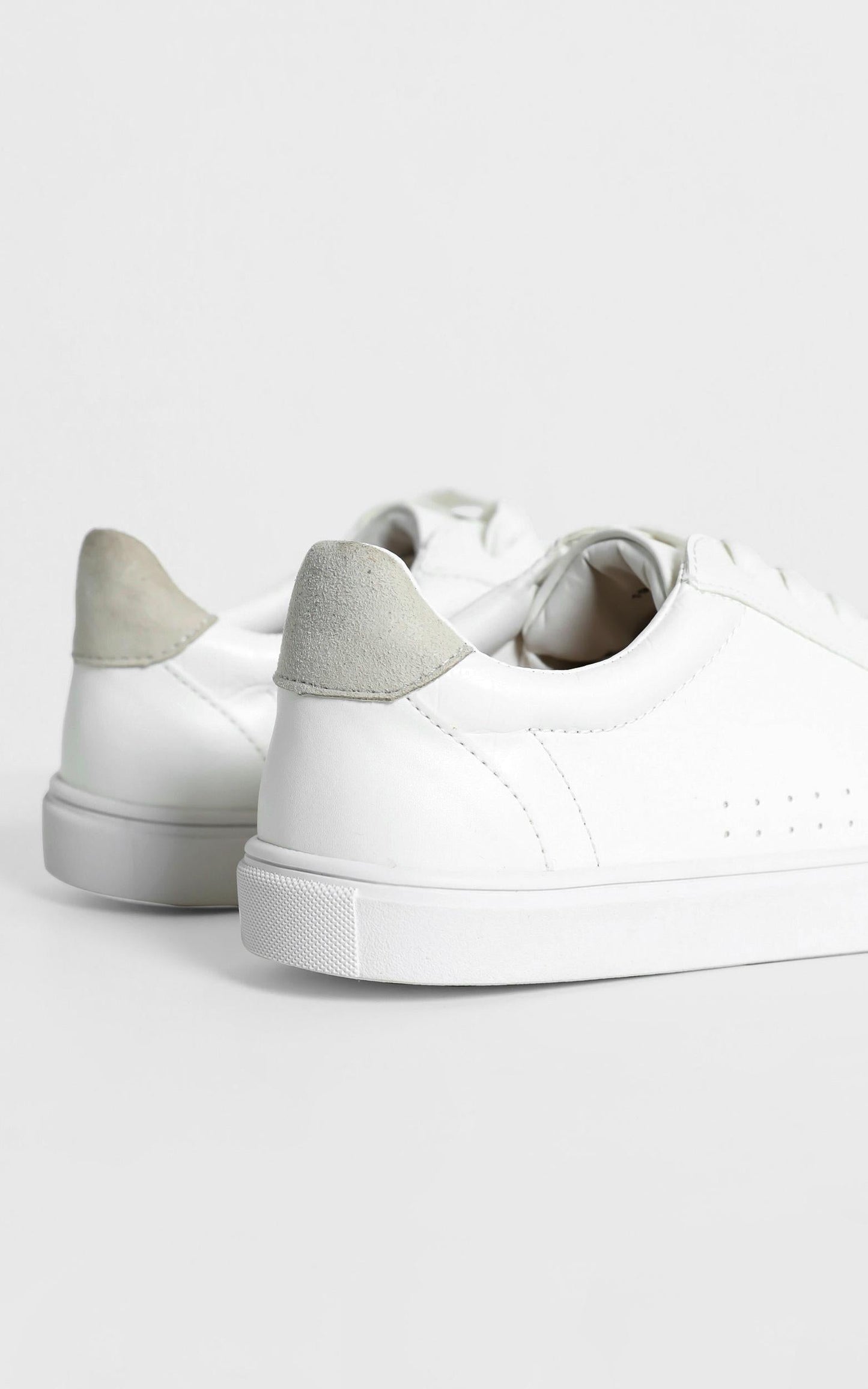 Verali - Whisper Sneakers in White Croc