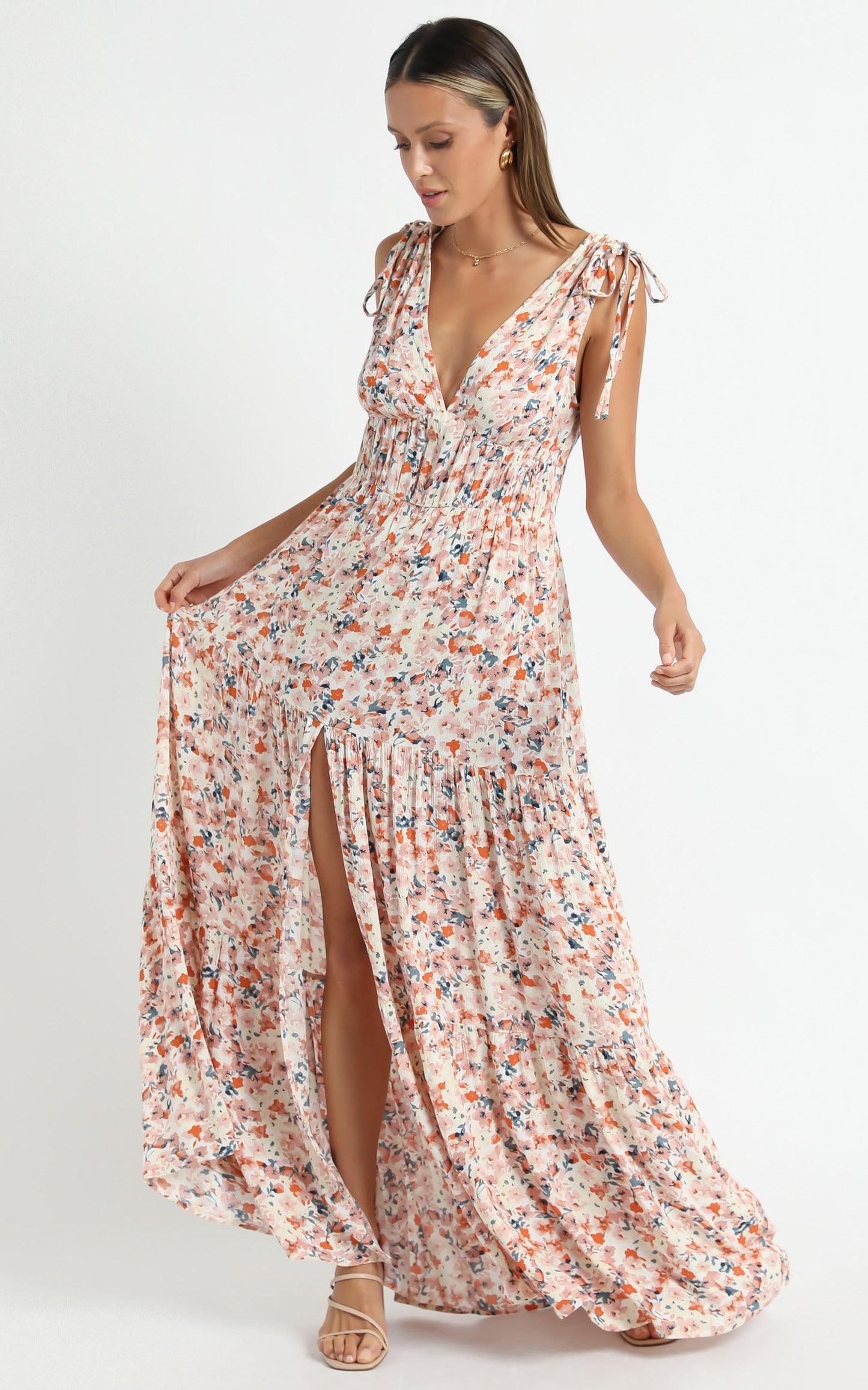 Minkpink - Samaria Sun Tiered Maxi Dress in Samaria