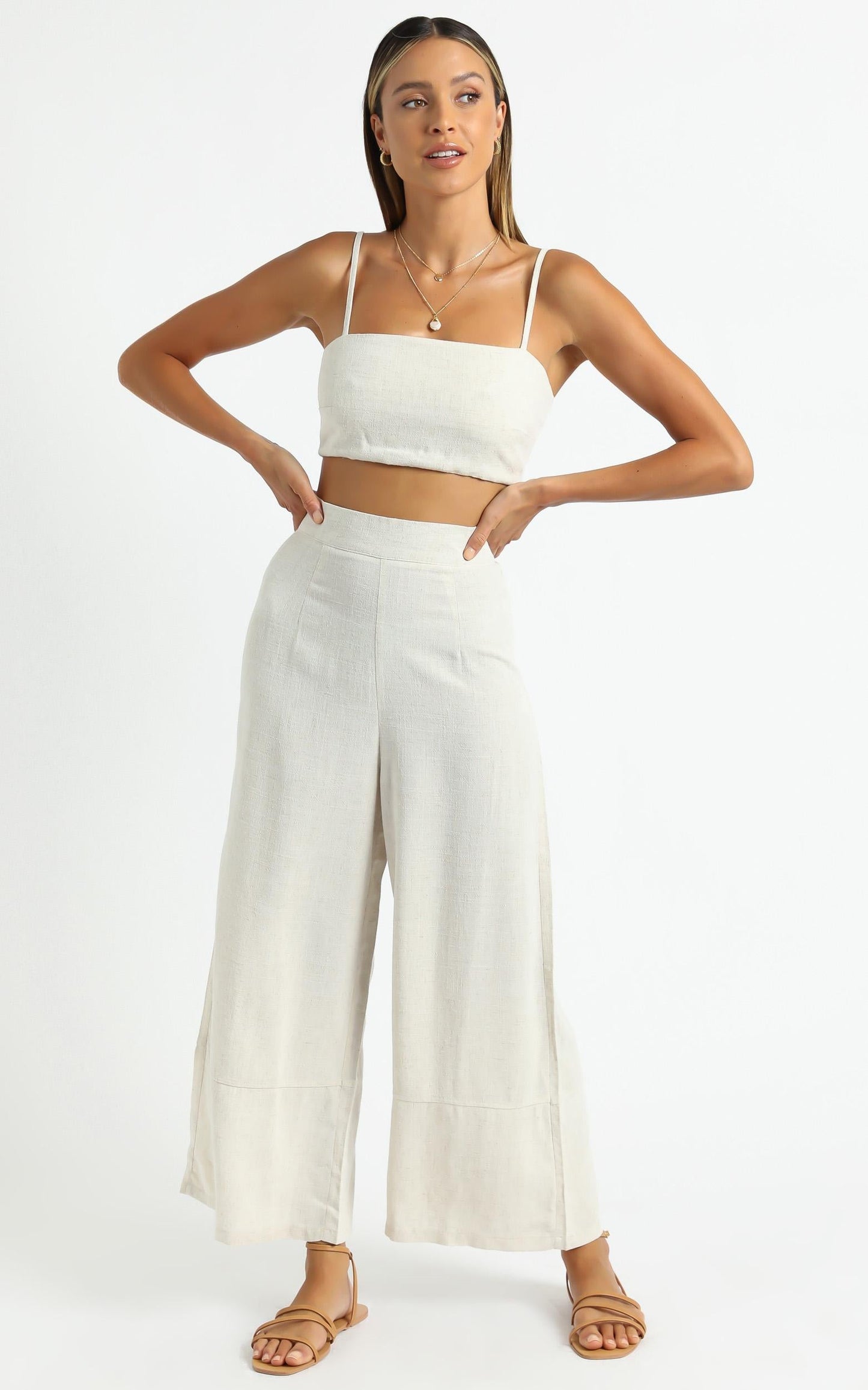 Gala Two Piece Set in Beige Linen Look
