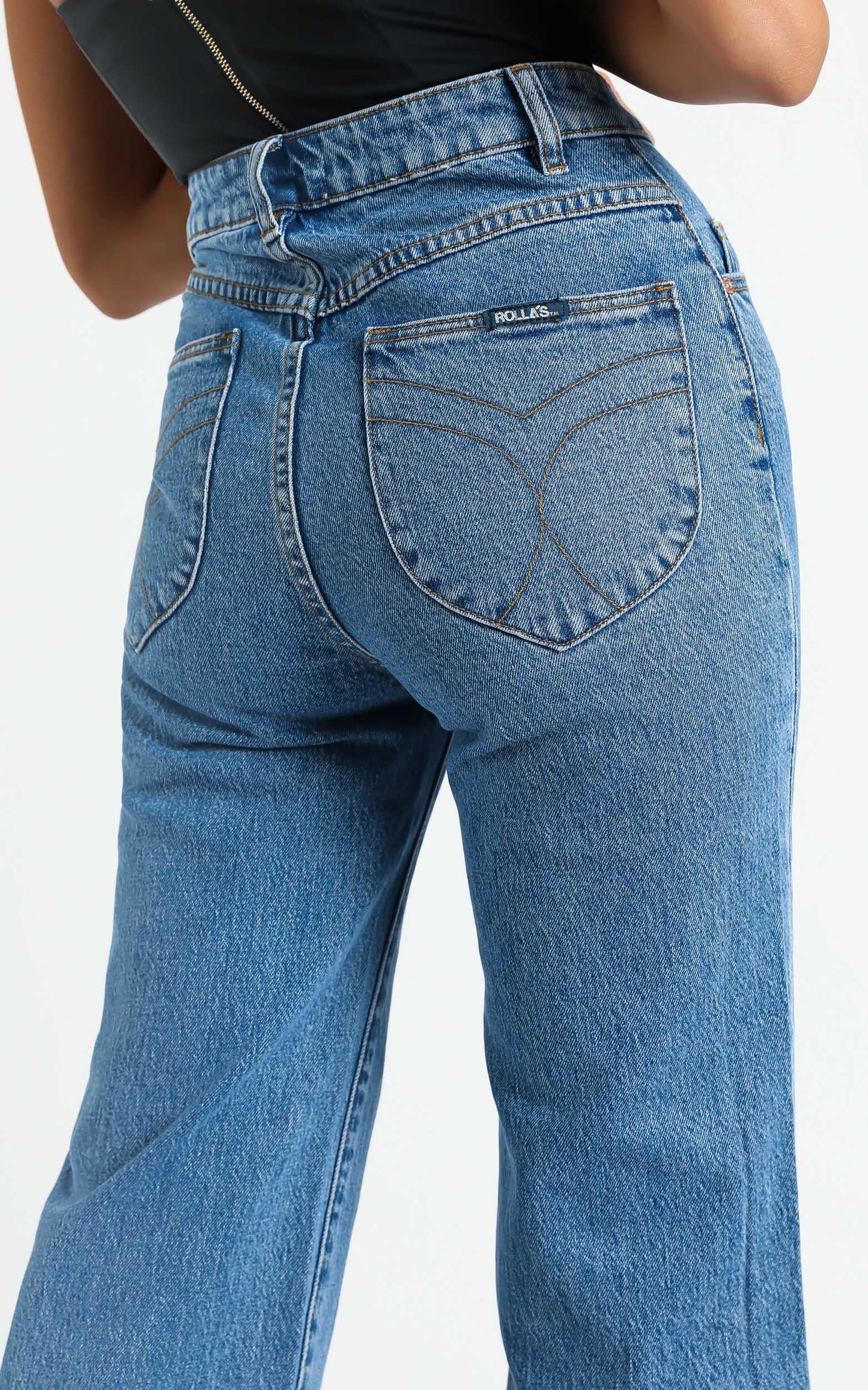 Rollas - Eastcoast Crop Flare Jean in Cindy Blue