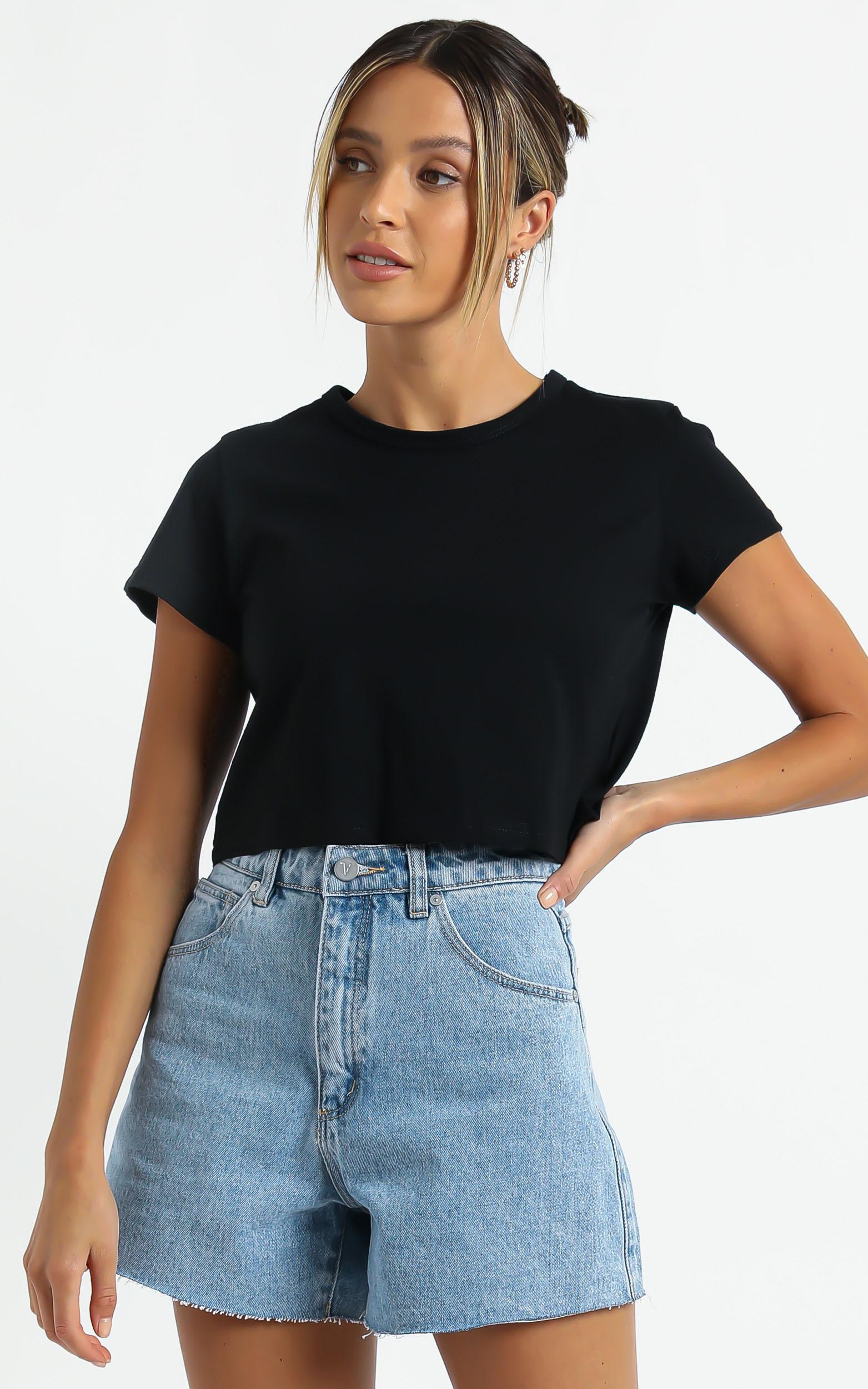 Abrand - A Venice Denim Short in Esmeralda