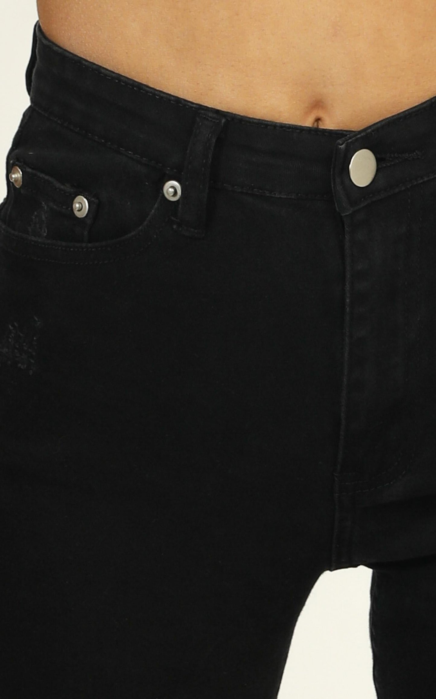 Tammy Skinny Jeans In Black Denim