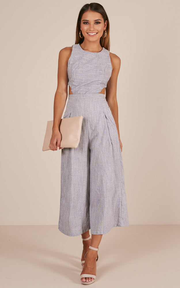 Out Dream Yourself Jumpsuit In Blue Linen Look