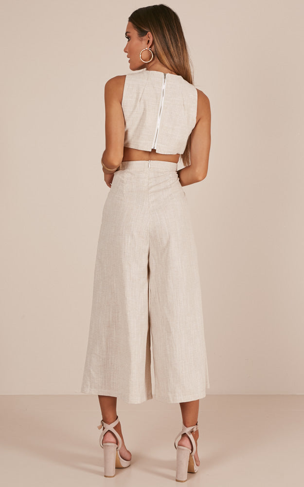 Out Dream Yourself Jumpsuit In Beige Linen Look