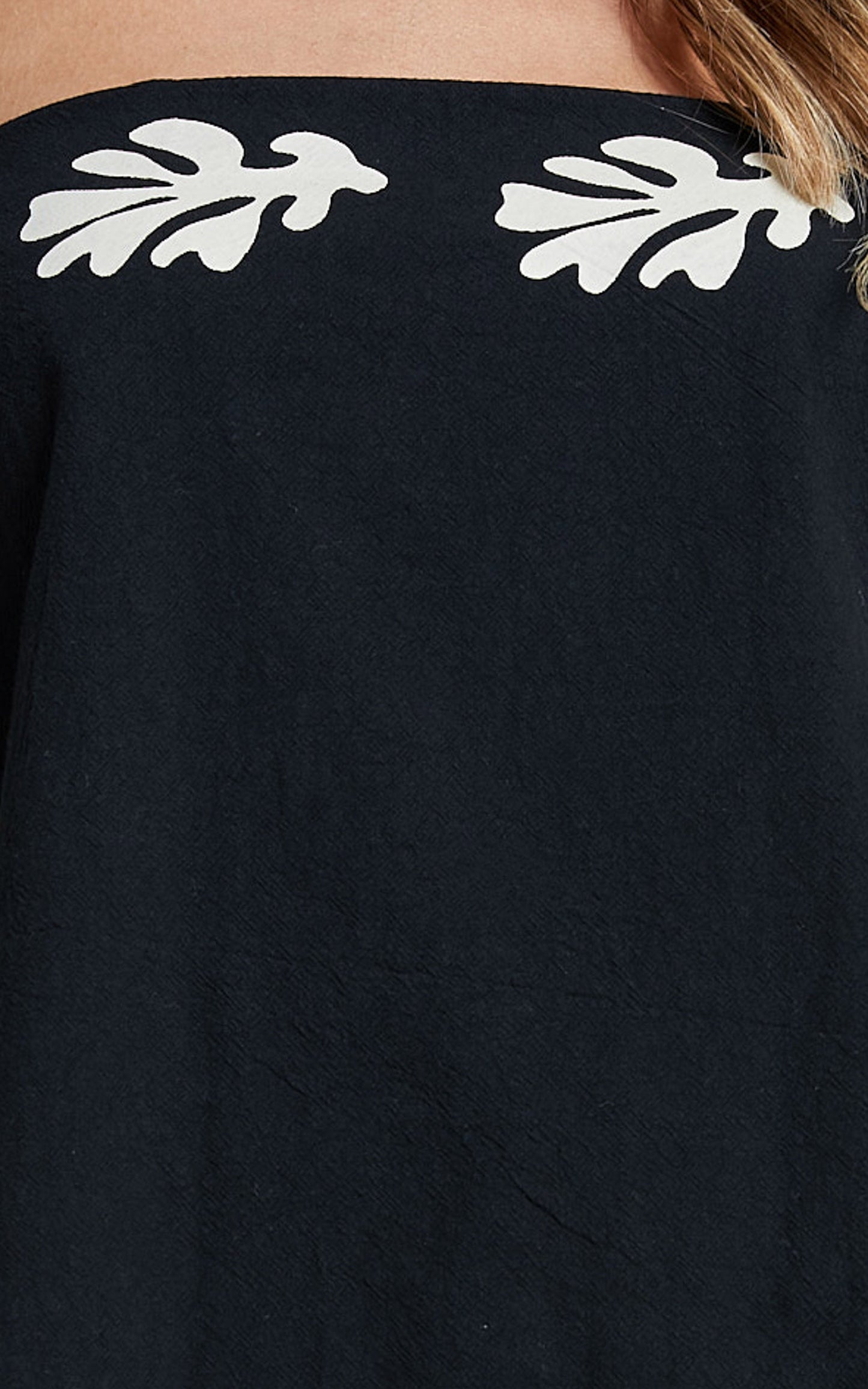 Runaway The Label - Amalia Top in Black/Sand