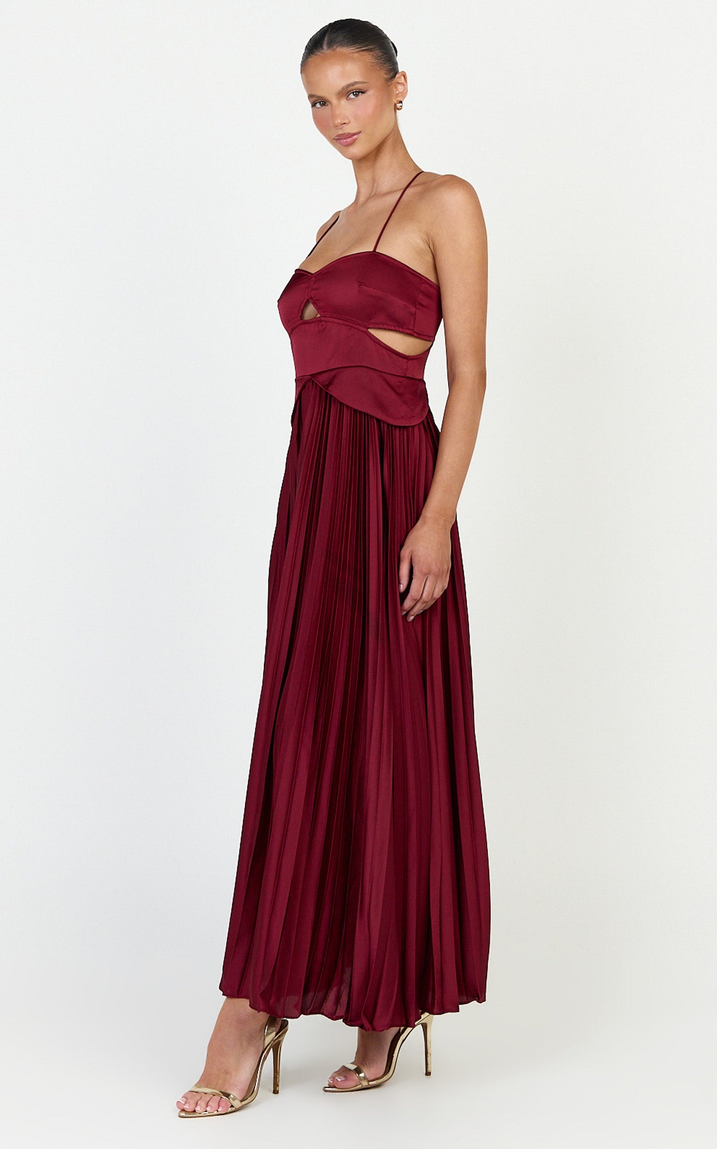 Shay Maxi Dress - Sweetheart Cut Out Pleated Dress in Wine