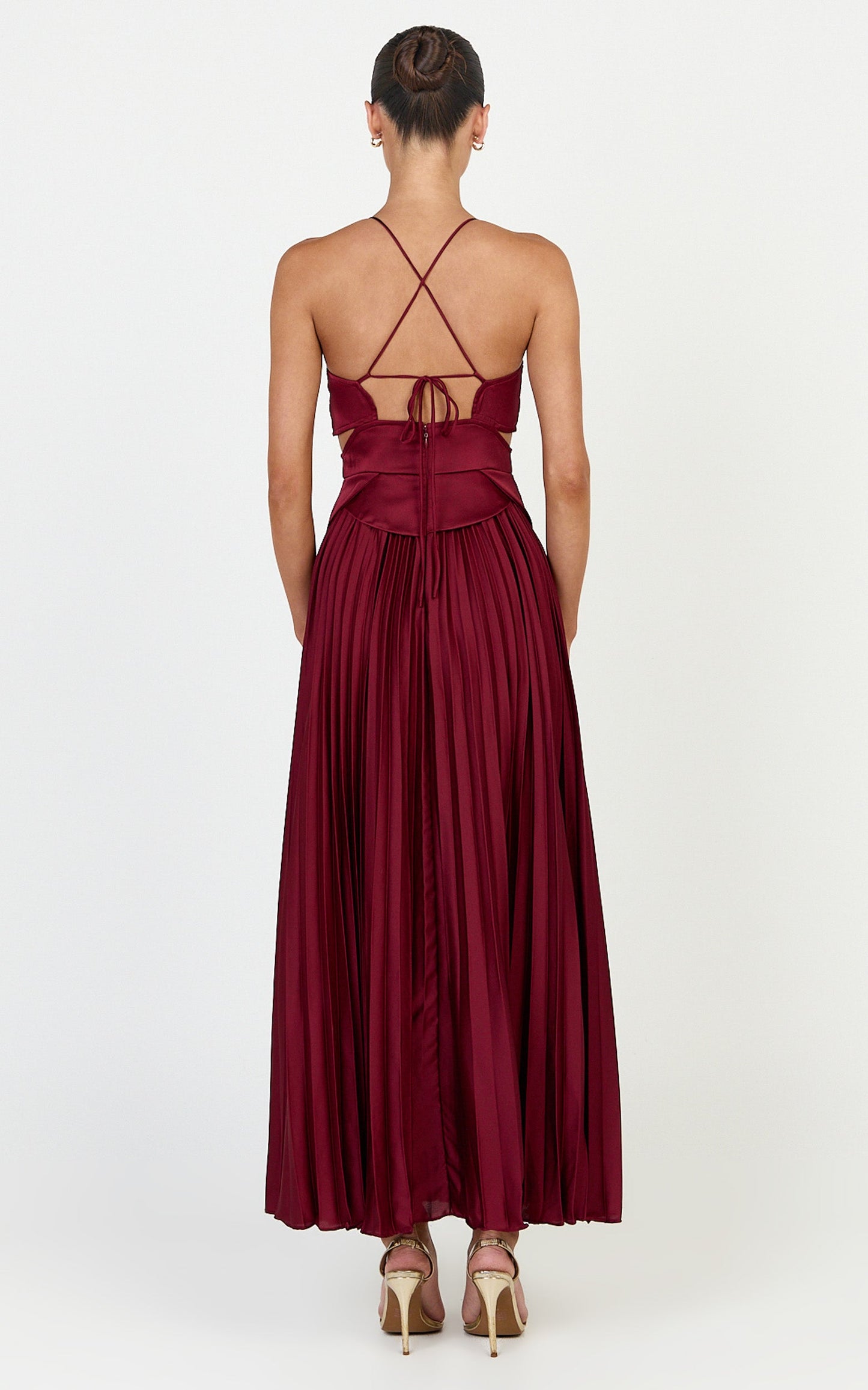 Shay Maxi Dress - Sweetheart Cut Out Pleated Dress in Wine