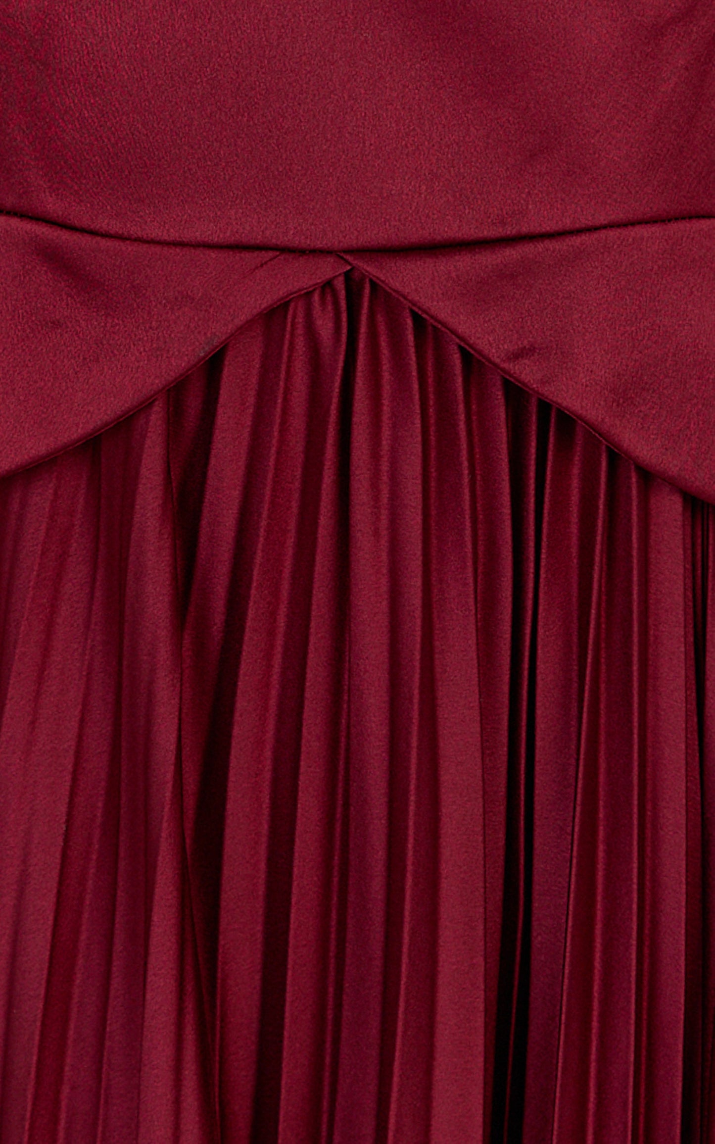 Shay Maxi Dress - Sweetheart Cut Out Pleated Dress in Wine