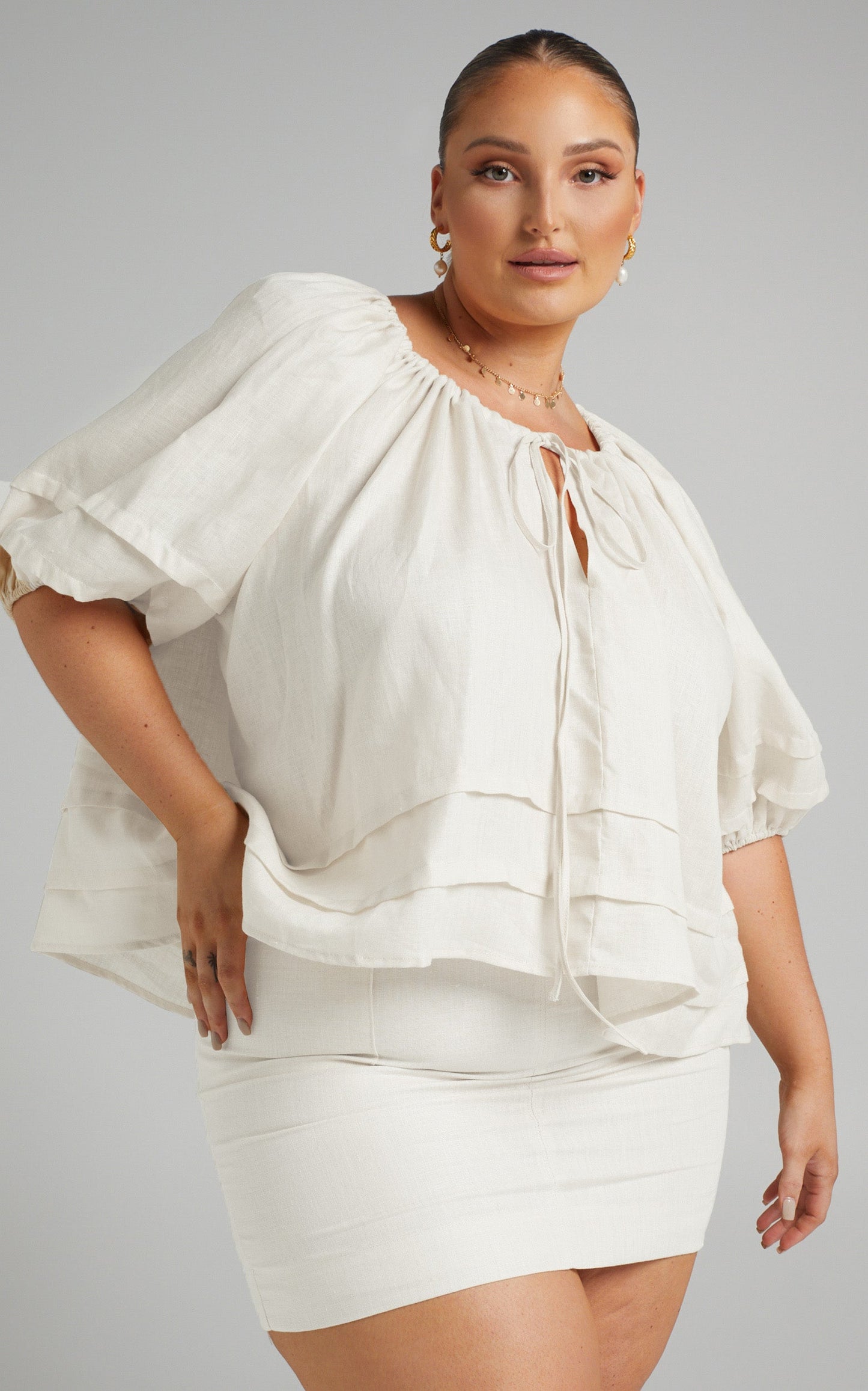 Amalie The Label - Candicia Linen Pocket Detail Bodycon Mini Linen Skirt in Cream