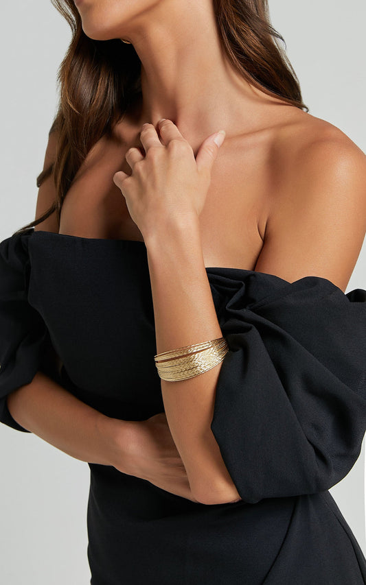 Cady Bracelet - Wired Detail Bracelet in Gold