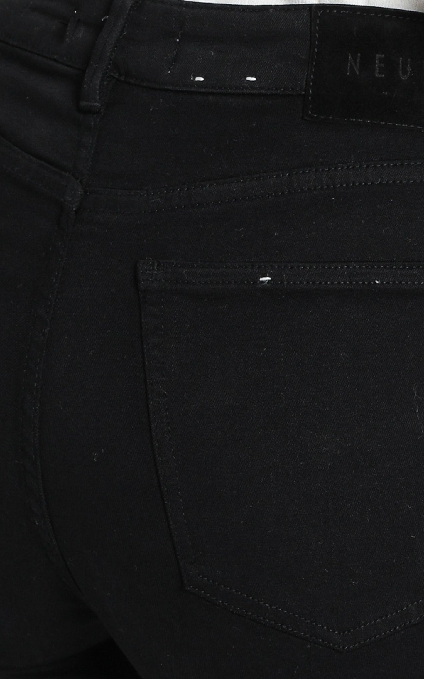 Neuw - Smith Skinny Jeans in Night Black