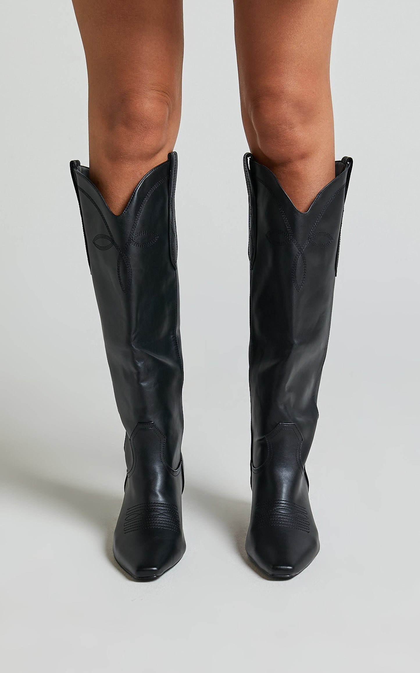 Billini - Xanthia Boots in Black