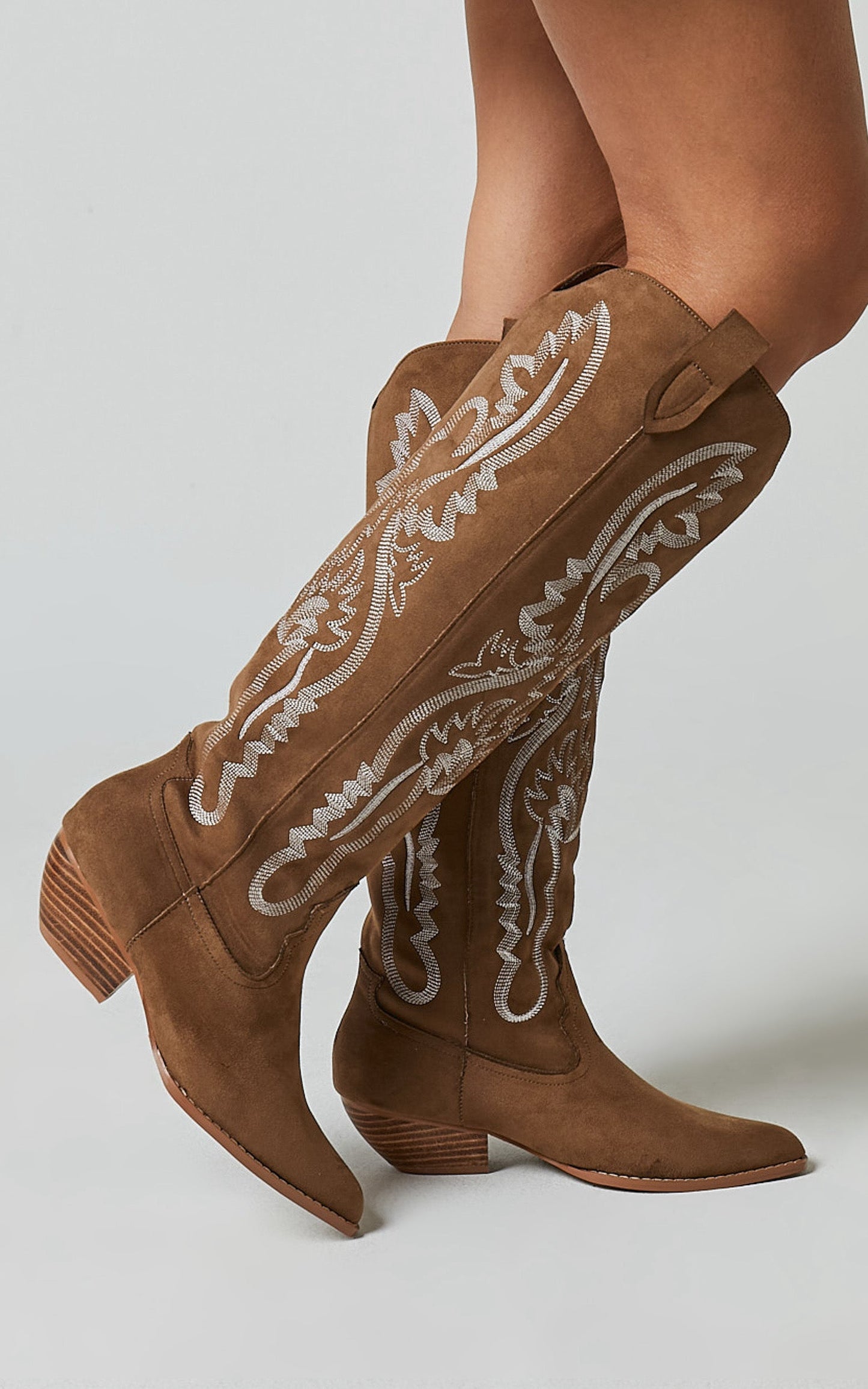 Billini - Wilden Boots in TAUPE SUEDE