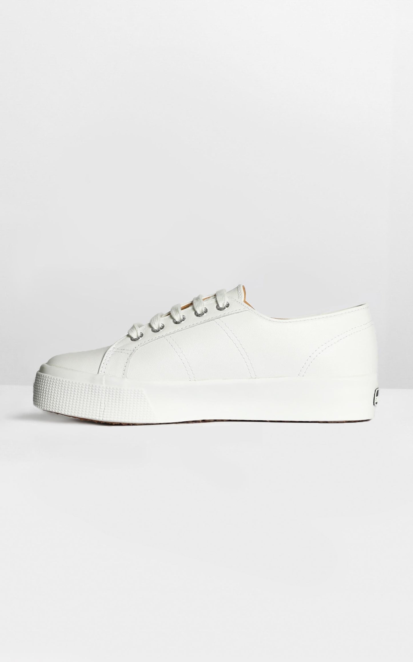 Superga - 2730 Nappaleau Sneakers in White Leather