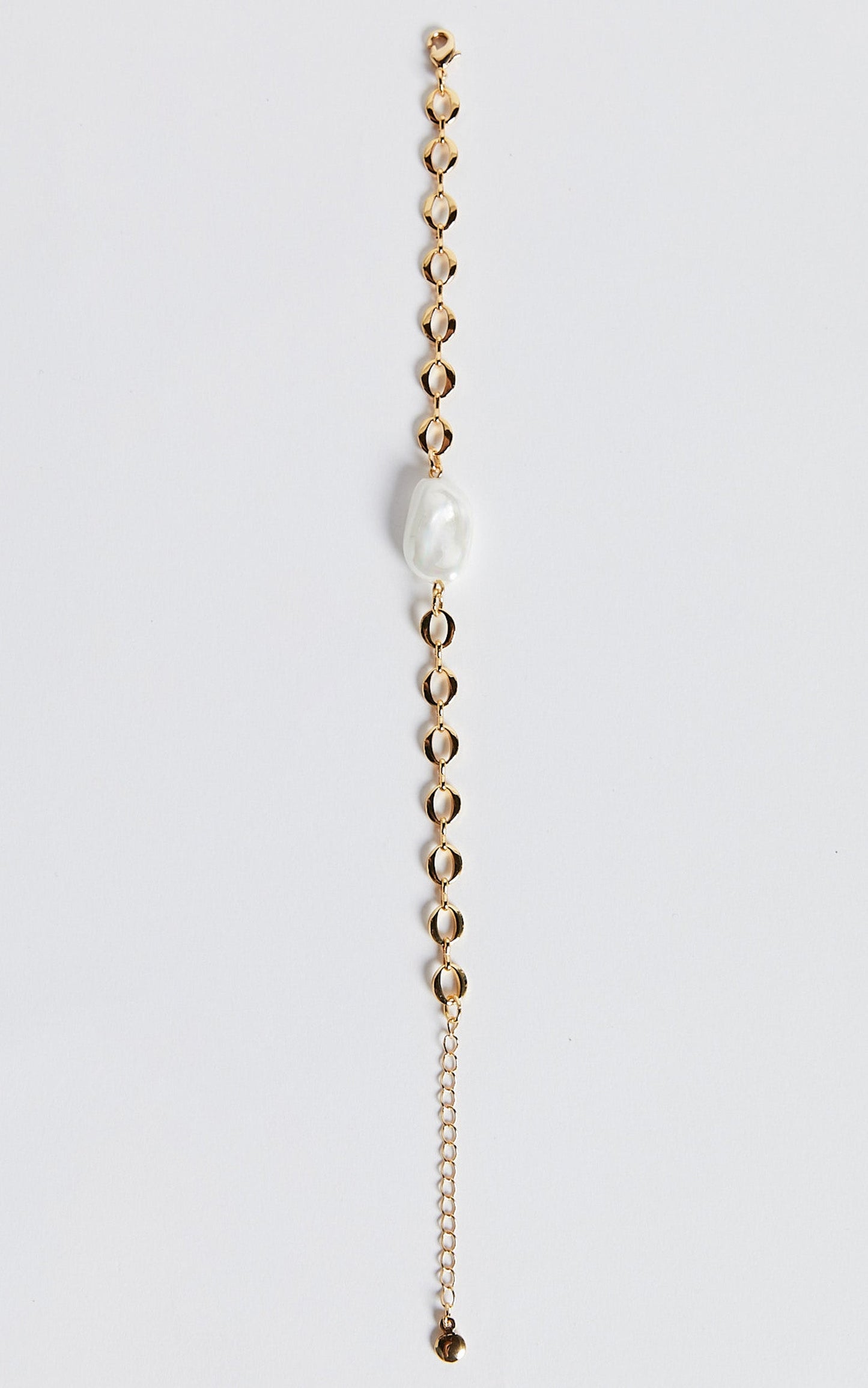 Dana Bracelet - Pearl Detail Bracelet in Gold