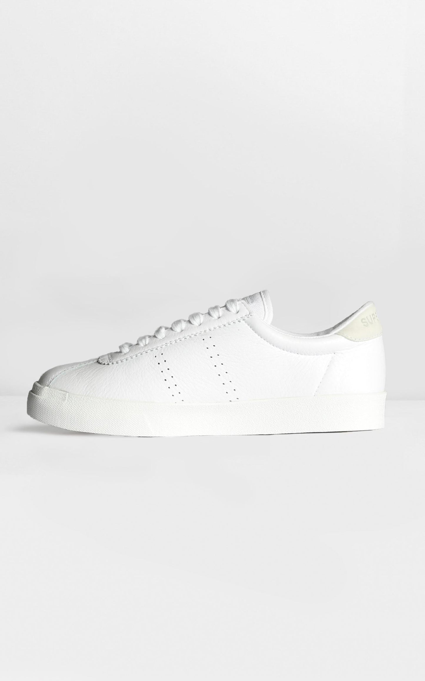 Superga - 2843 ClubS Sneakers in White Leather