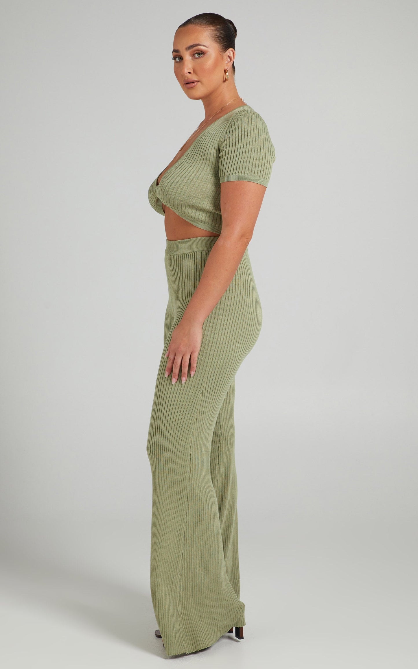 Zyanya Ribbed Cropped Two Piece Set in Sage