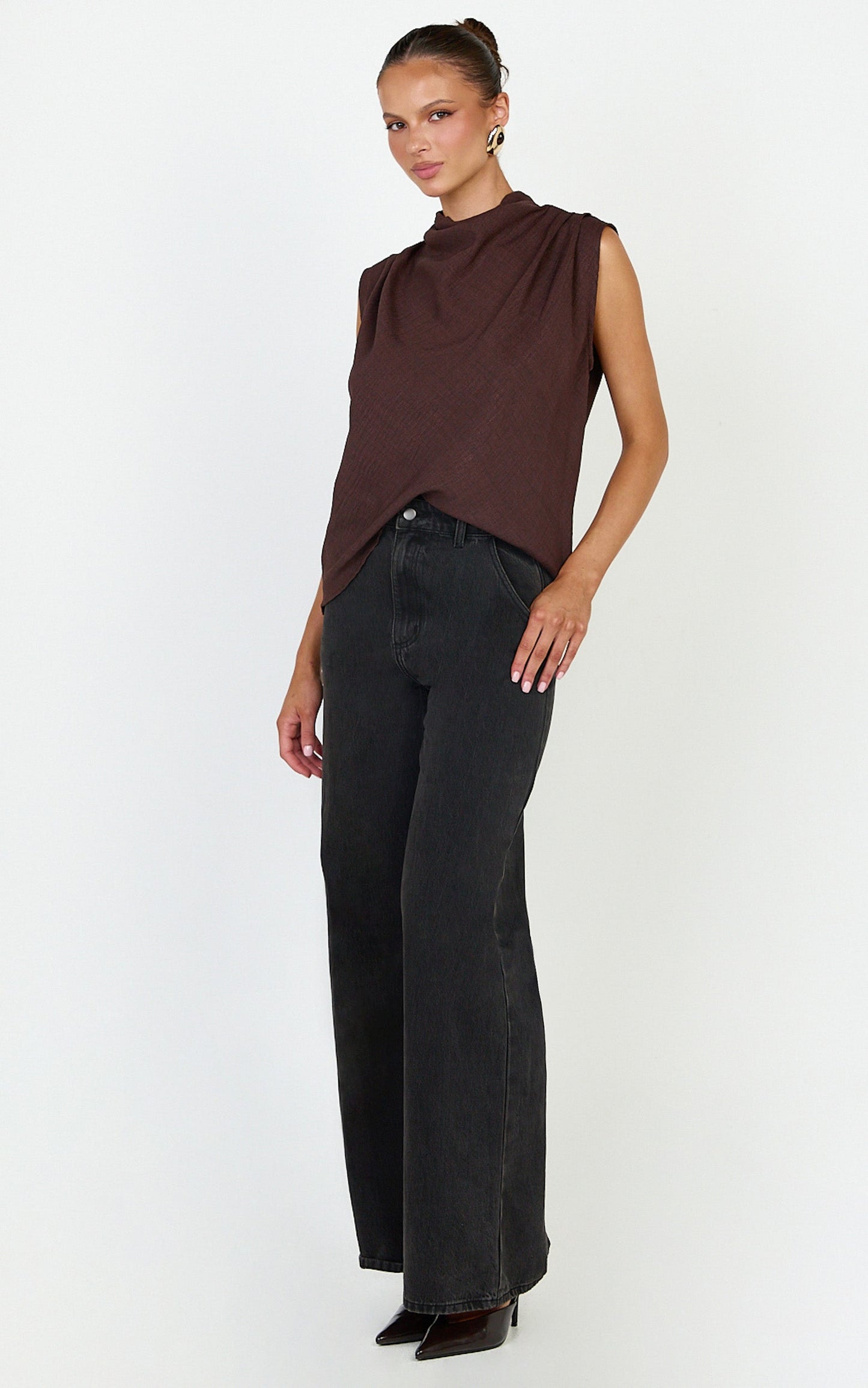 Arianae Top - High Neck Top in Brown