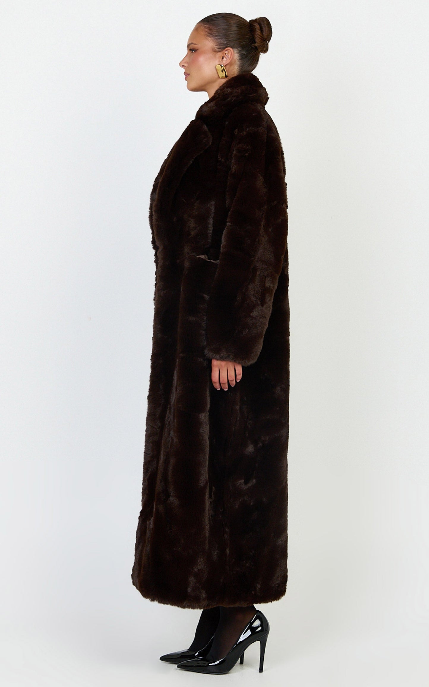 Dana Coat - Longline Faux Fur Coat in Chocolate