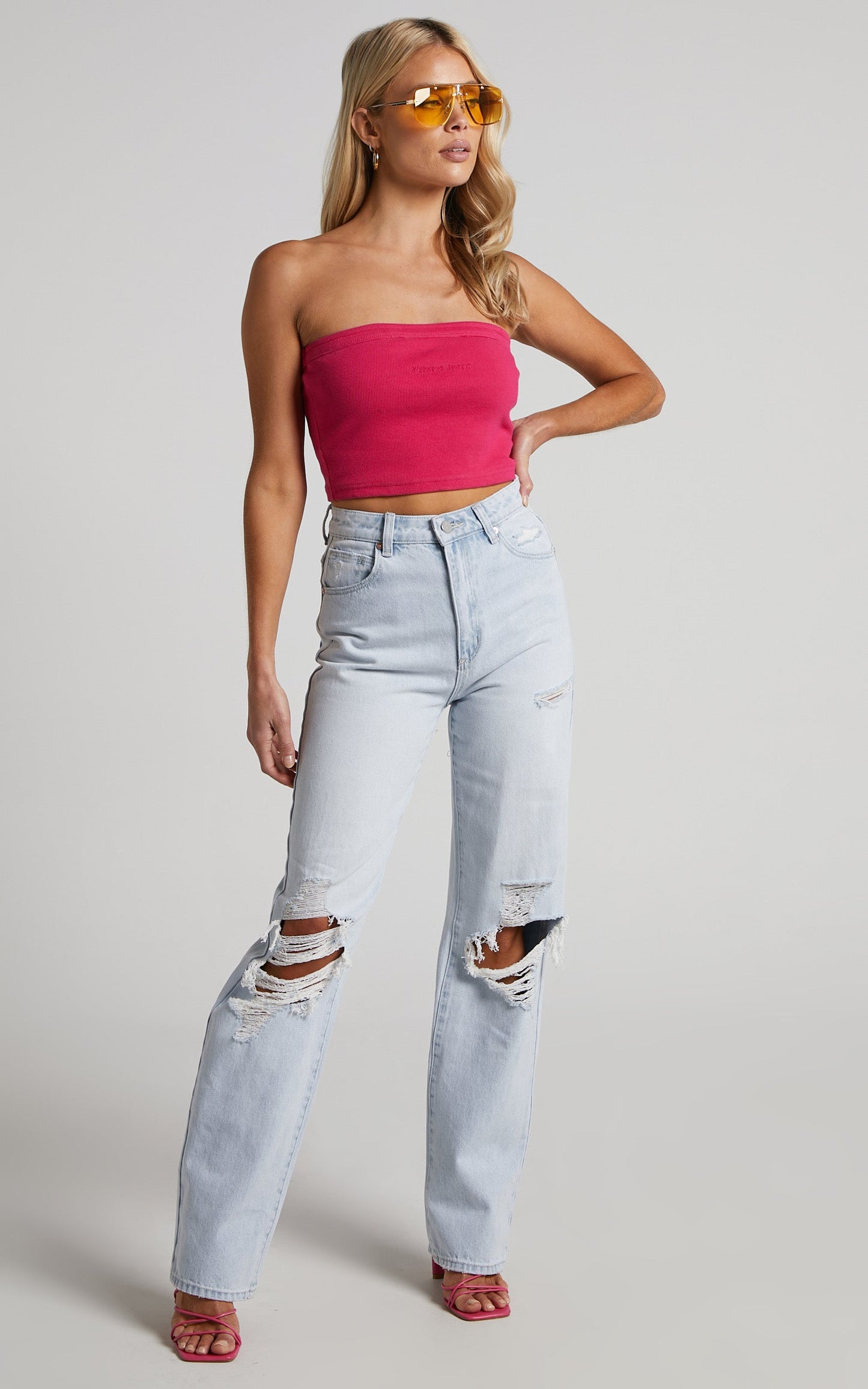 Abrand - A Heather Bandeau in Super Pink