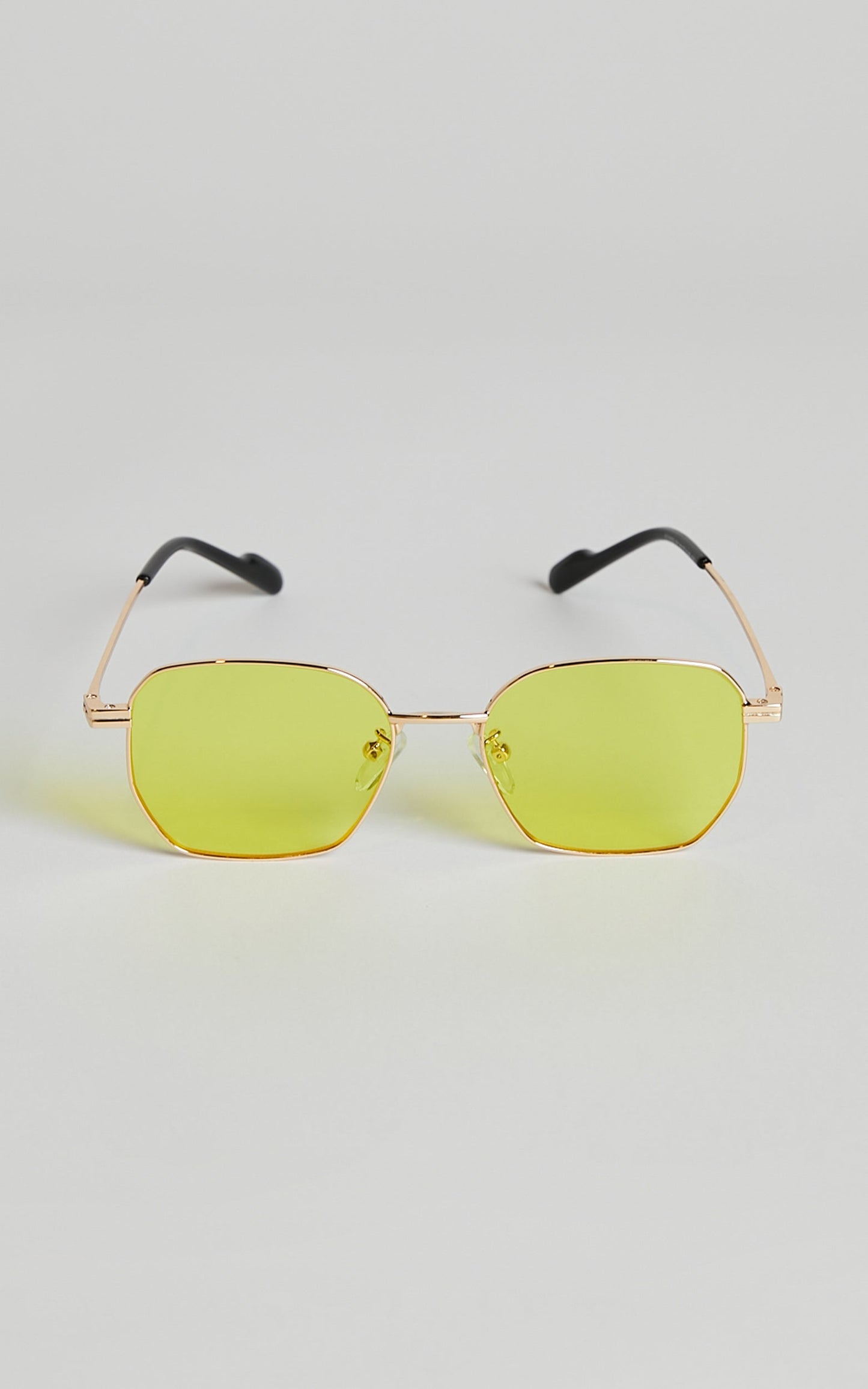 Caoimhe Hexagonal Sunglasses in Yellow Lens