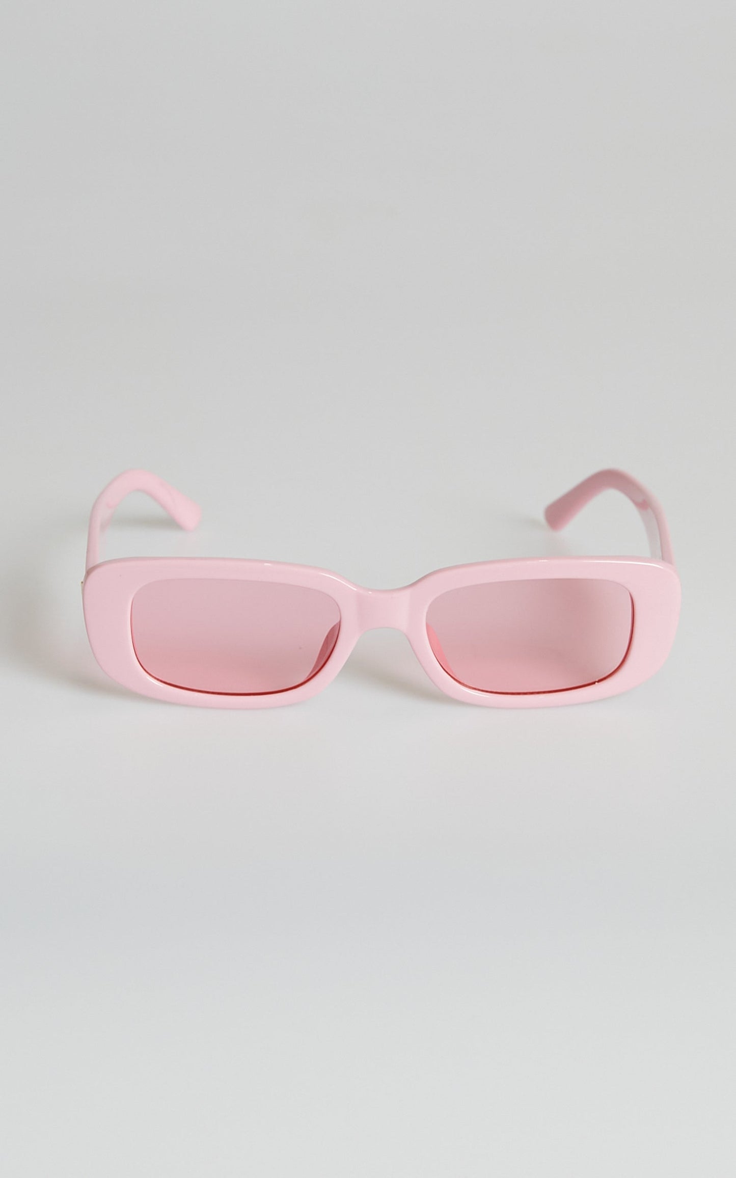 Peta and Jain - Rue Sunglasses in Pink