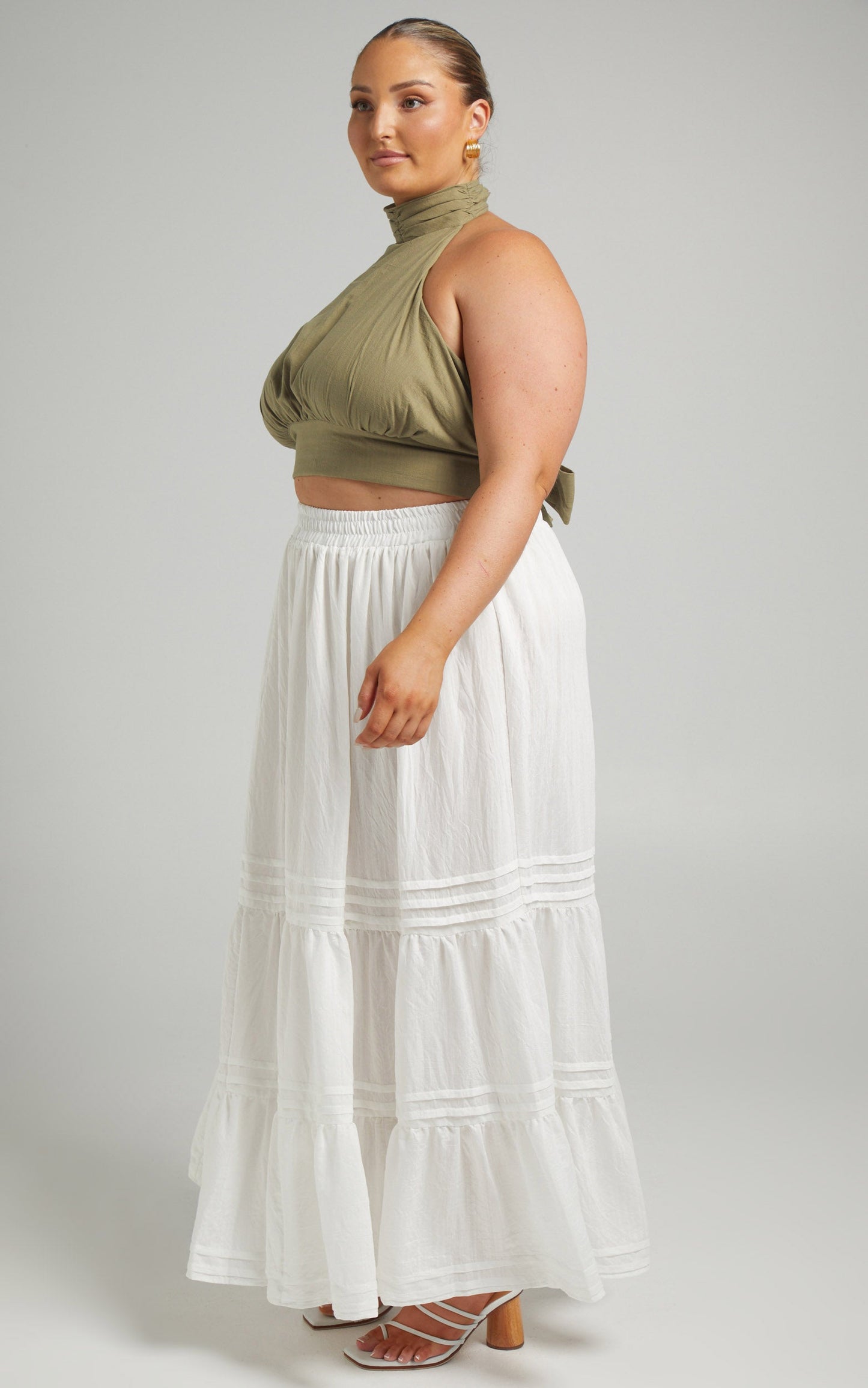 Margotha Tie Back Halter Crop Linen Blend Top in Khaki
