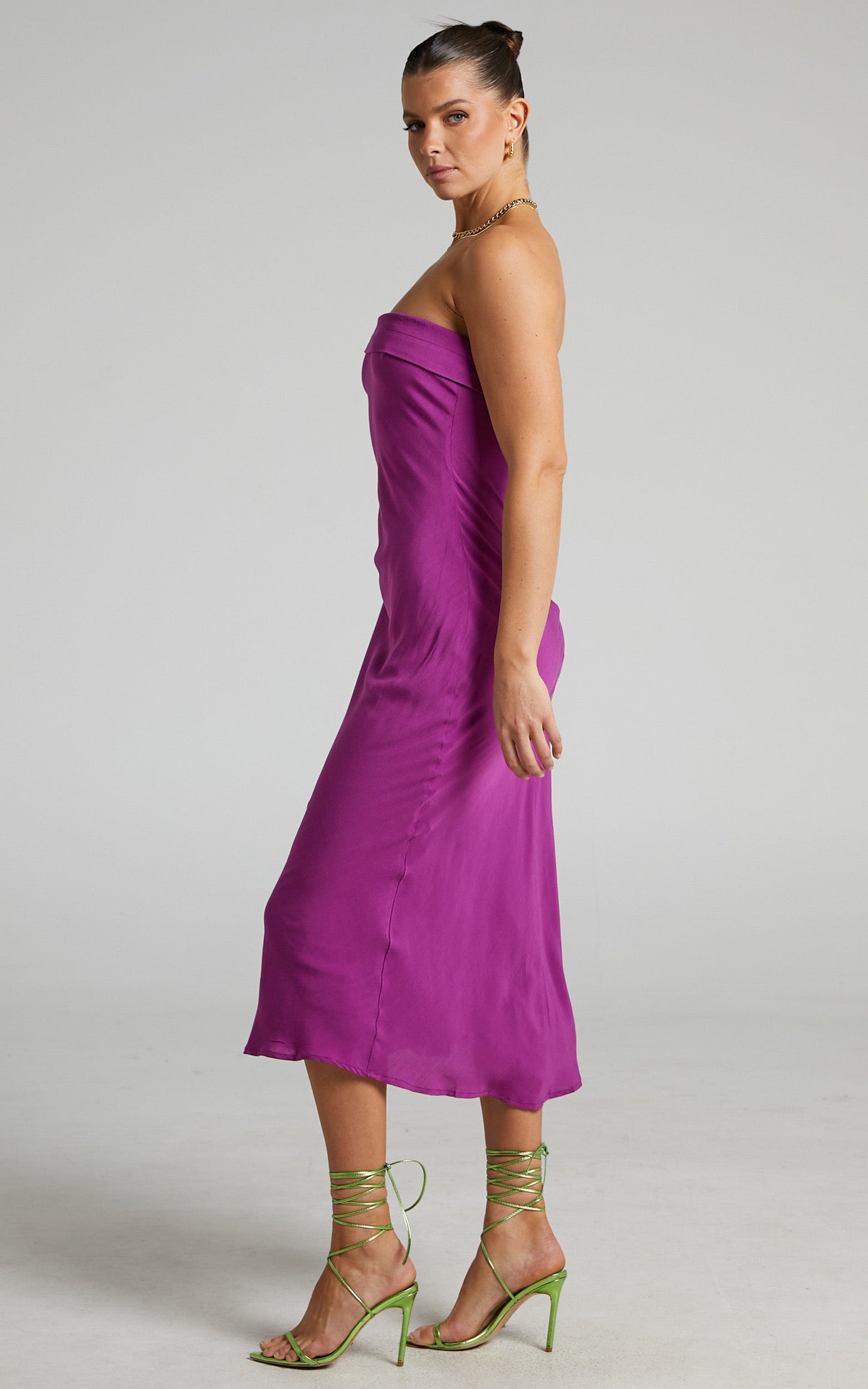 Runaway The Label - Leila Rayon Strapless Midi Dress in Orchid