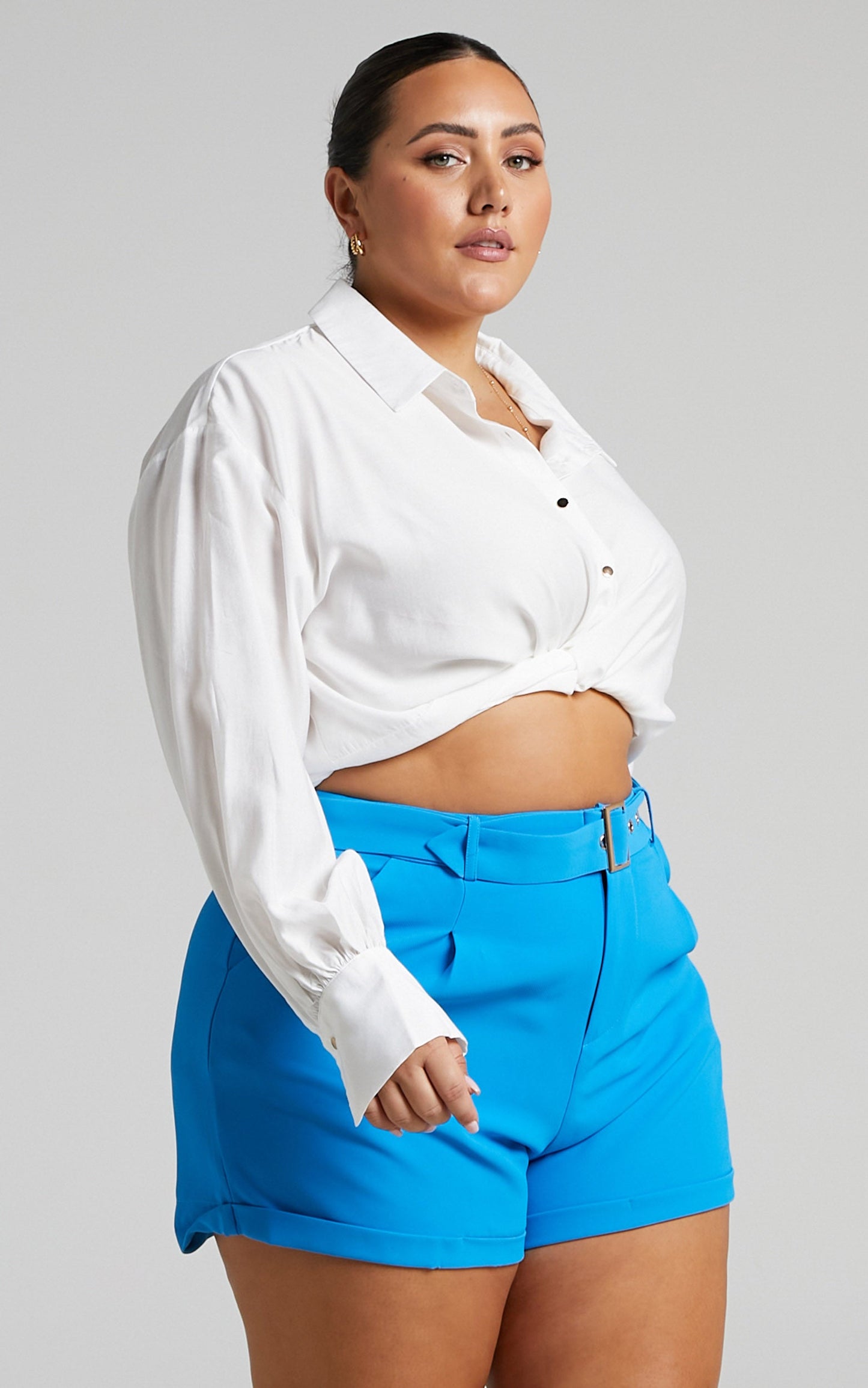 Davena Belted Tailored Short in Blue