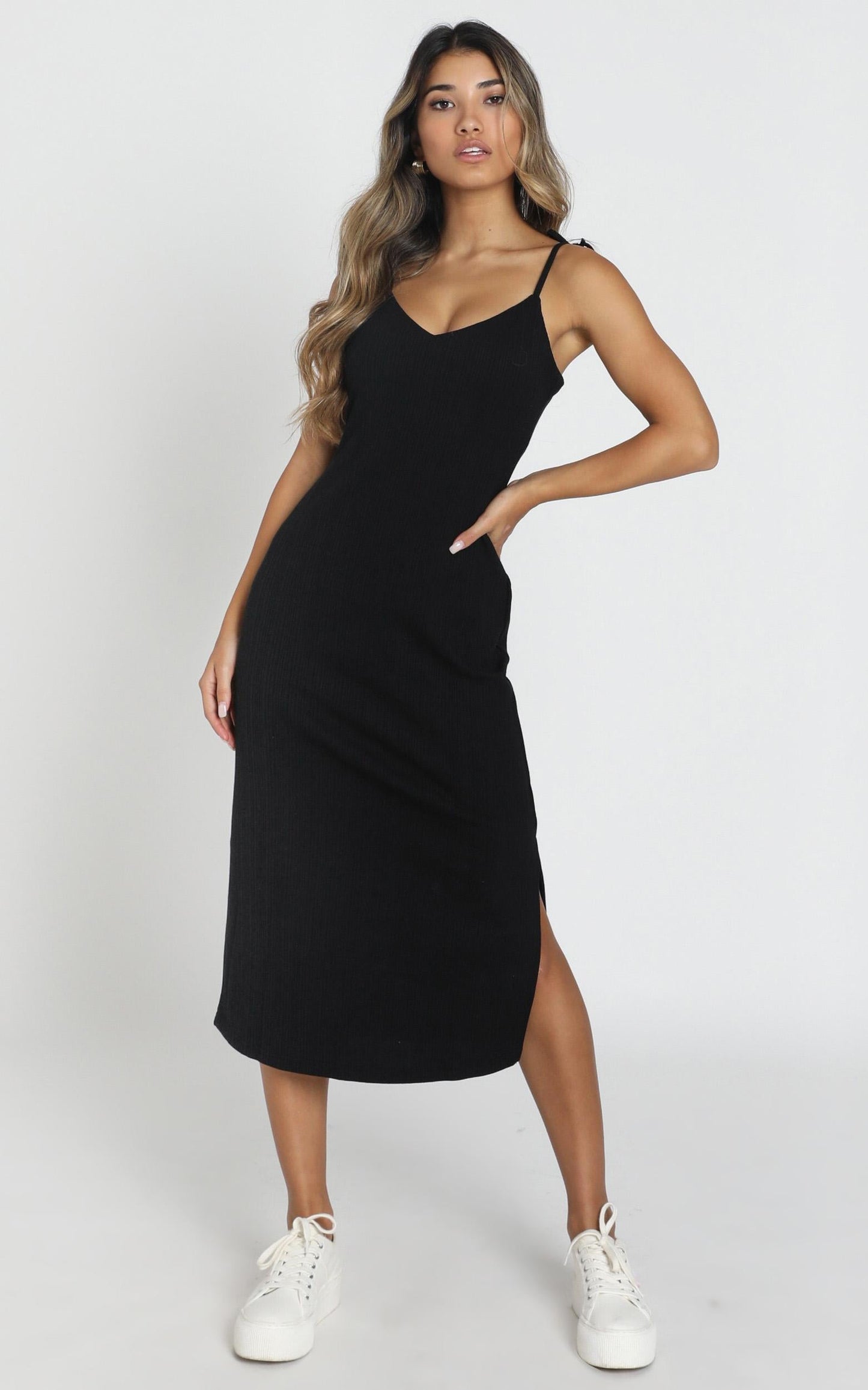 Wont Look Back Dress In Black