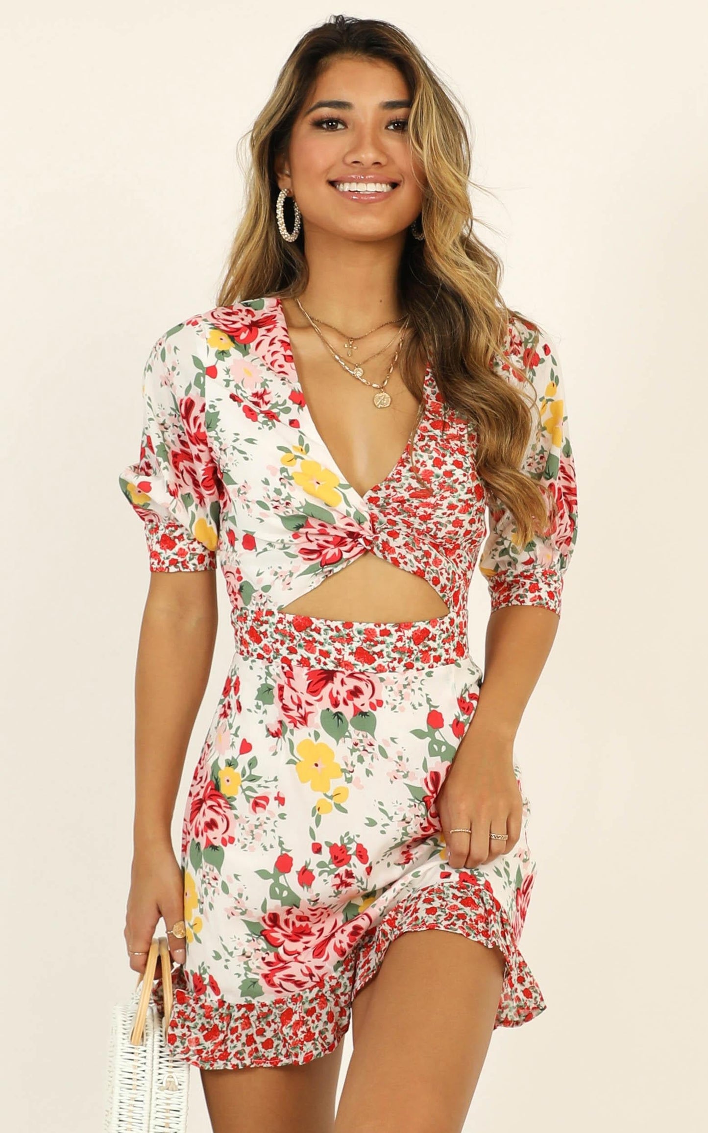 Holiday Mood Dress In White Floral