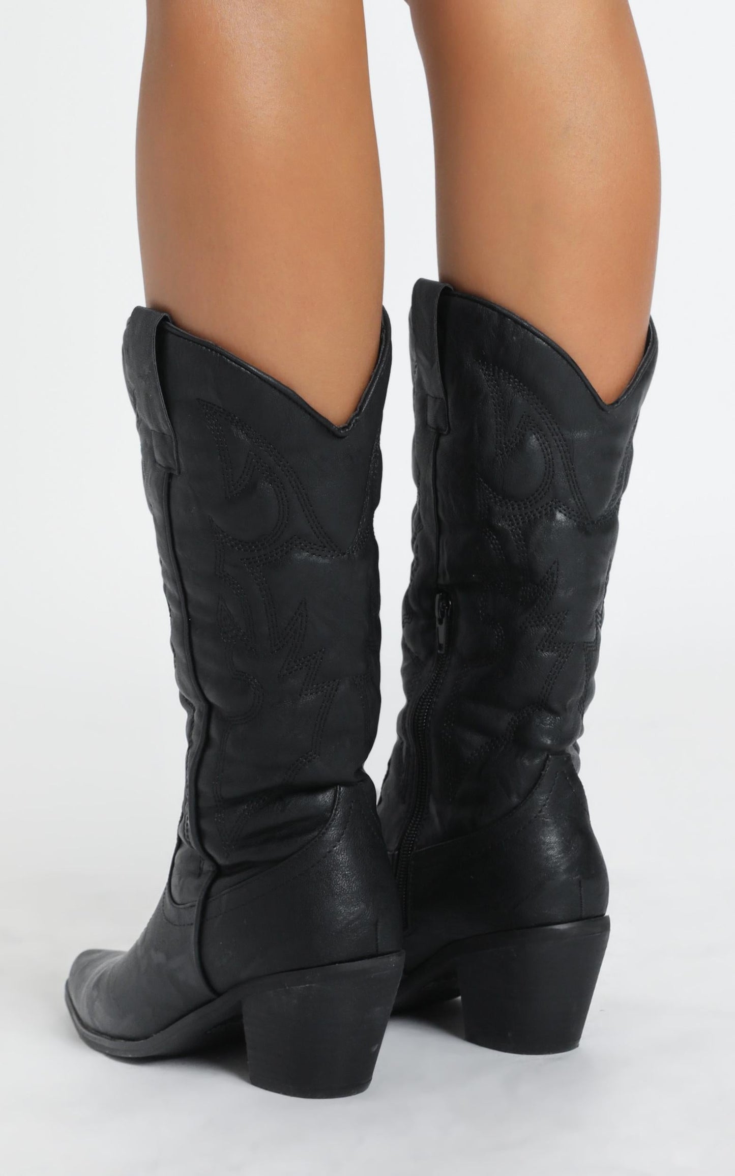 Therapy - Clayton Boots In Black