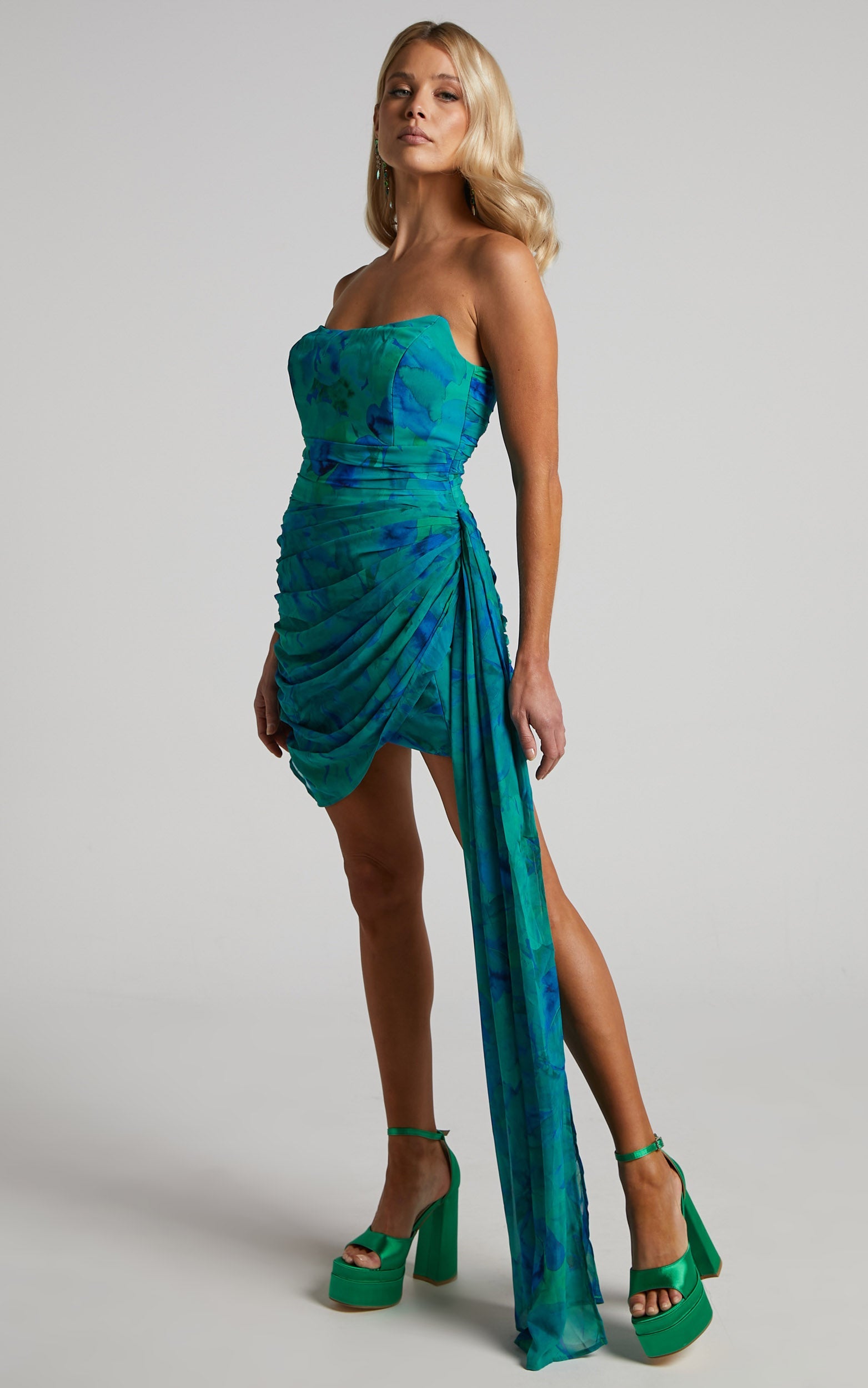 Runaway The Label - Lakota Mini Dress in Blue Floral