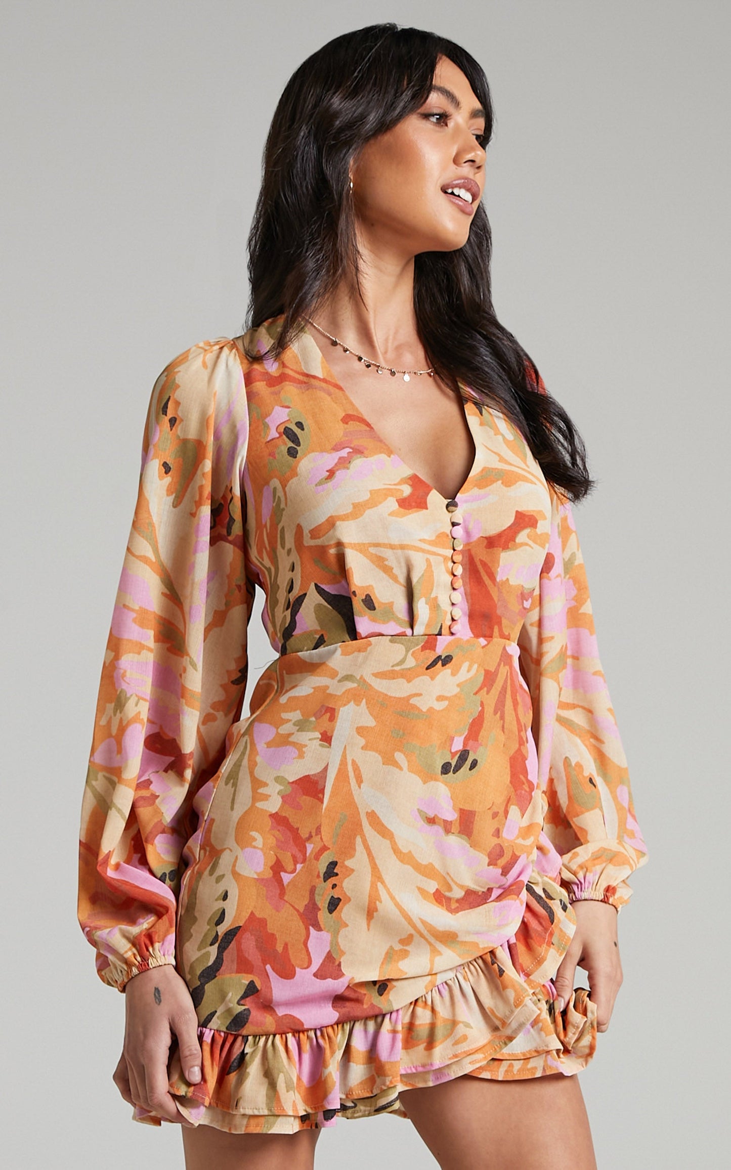 Andire Long Sleeve Frilled Hem Wrap Dress in Abstract Palm