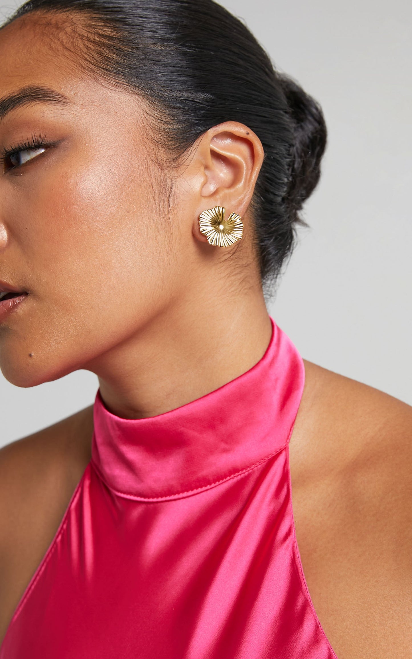 Nevada Earrings in Gold
