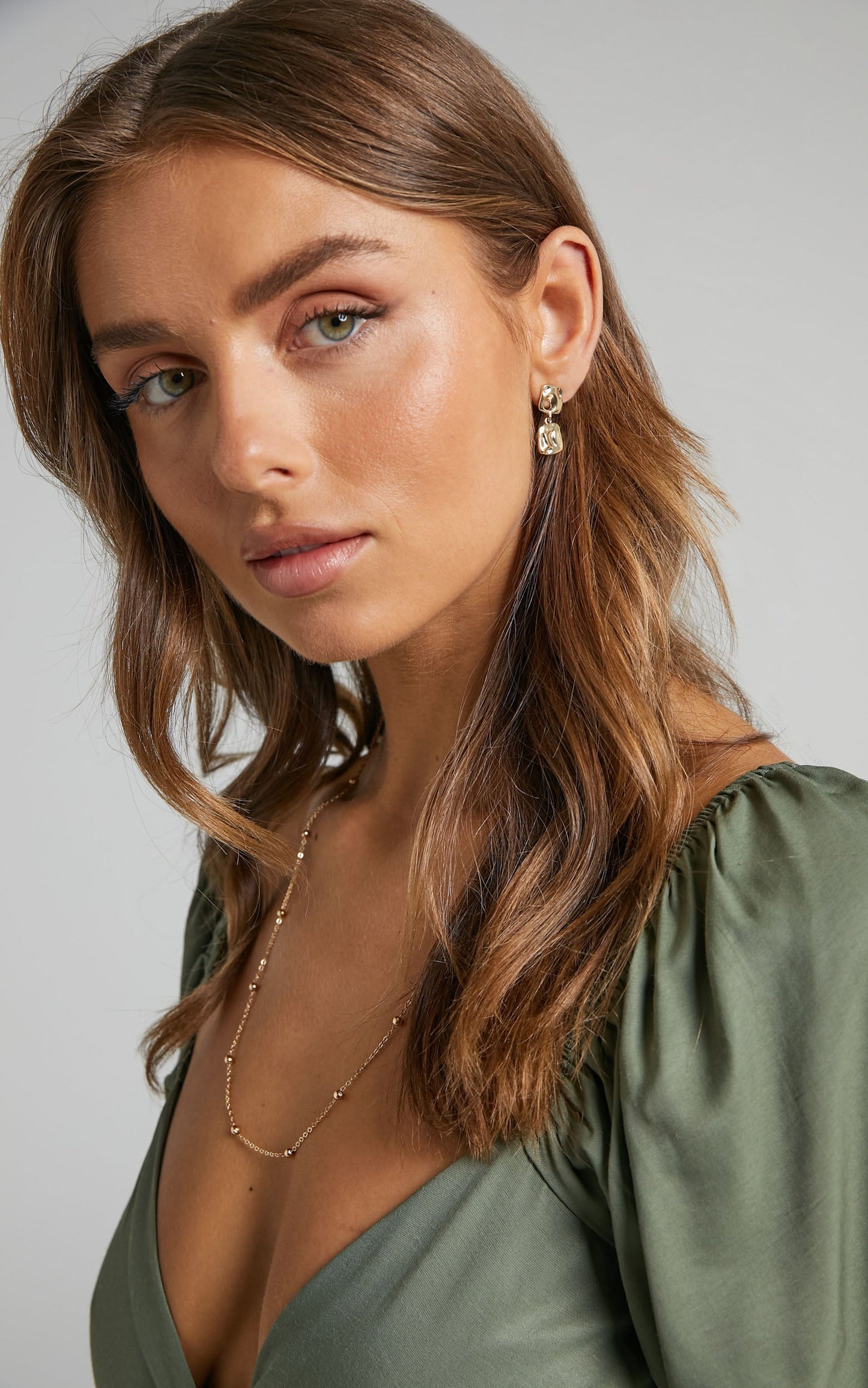 Nyx Drop Earrings in Gold