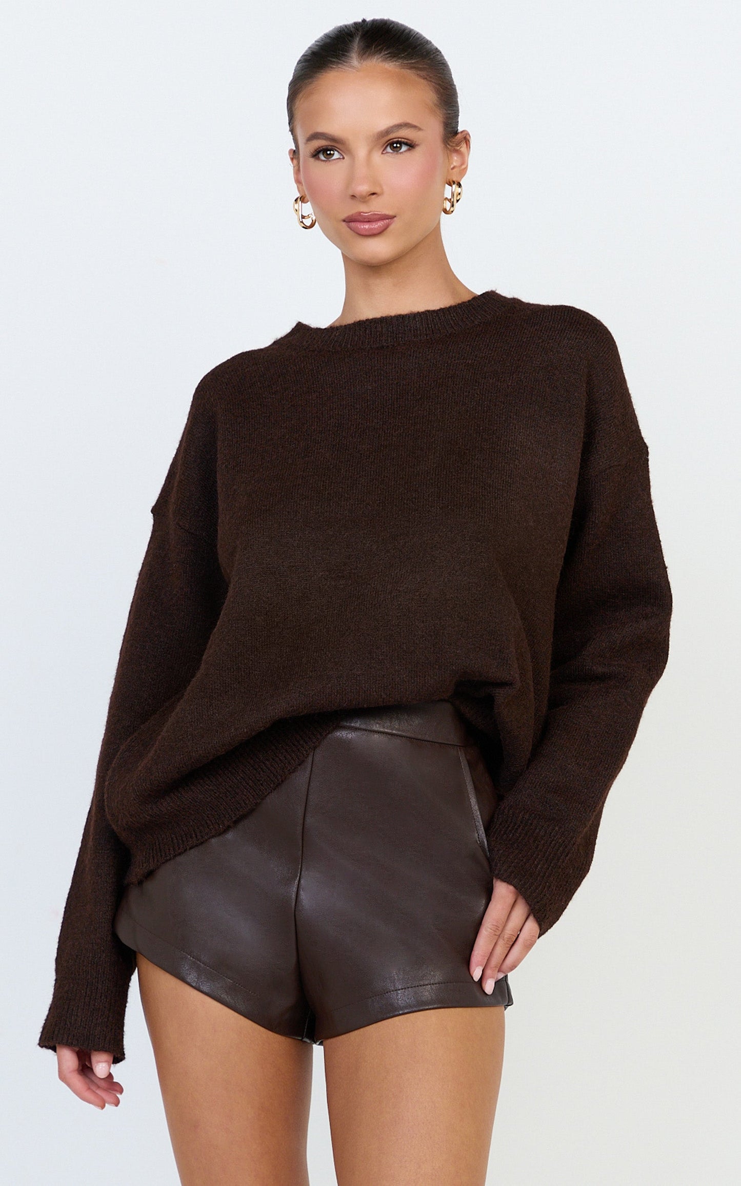 Amanda Top - Crew Neck Long Sleeve Knit Sweater in Chocolate