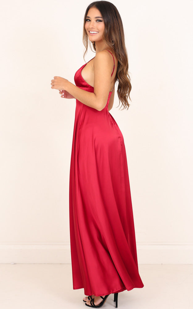 Disconnected Maxi Dress In Wine