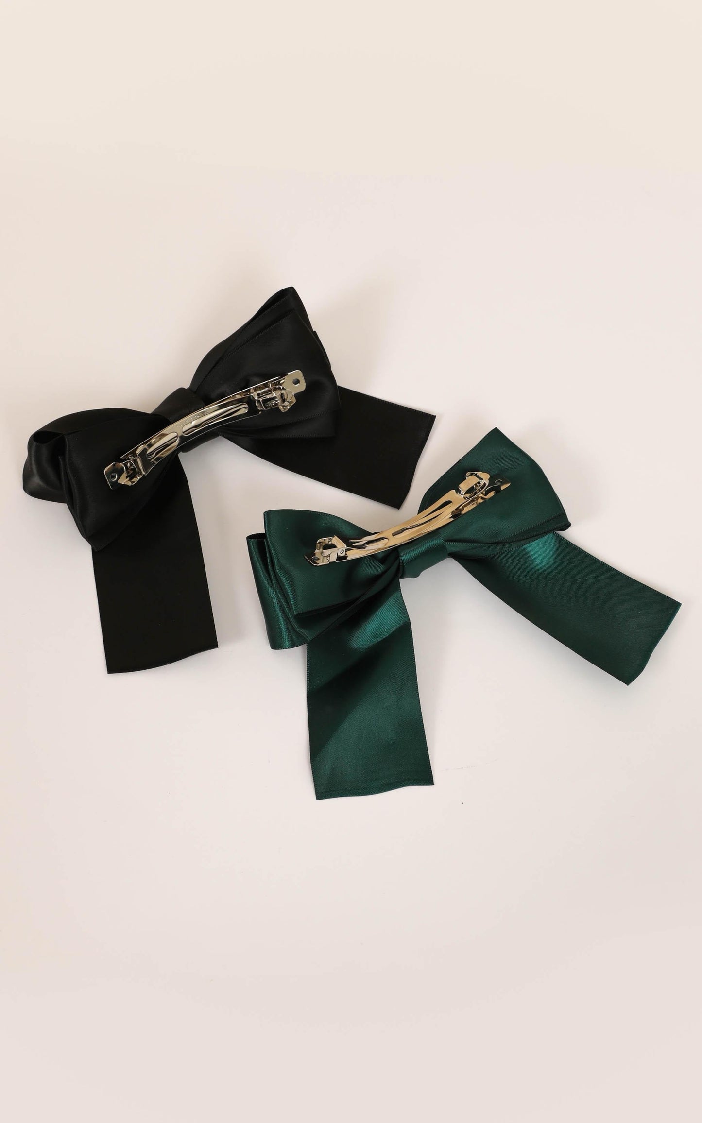 Hold Me Back Hair Bow 2 Pack In Emerald And Black Satin