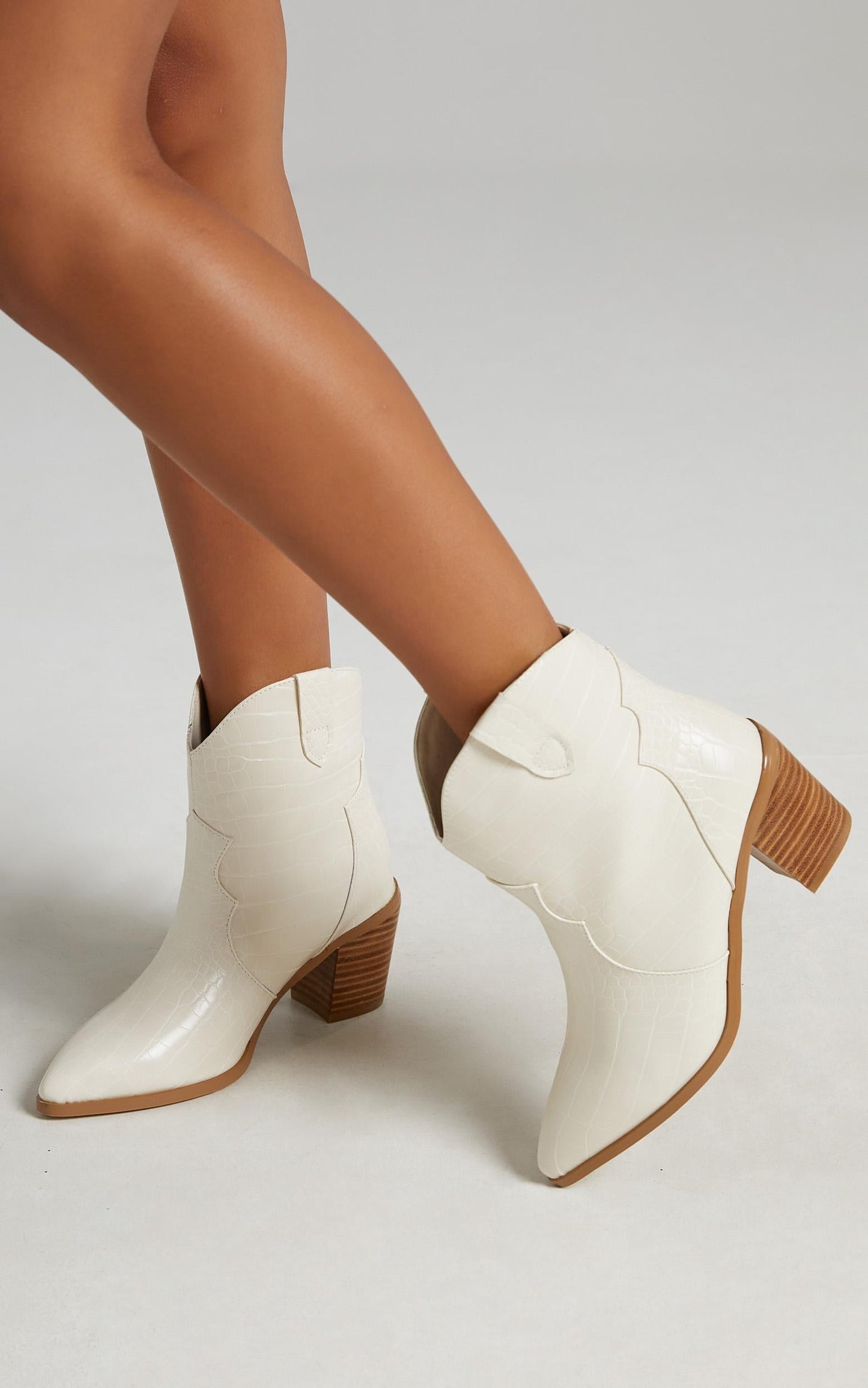 Billini - Nirvana Boots in Milk Croc