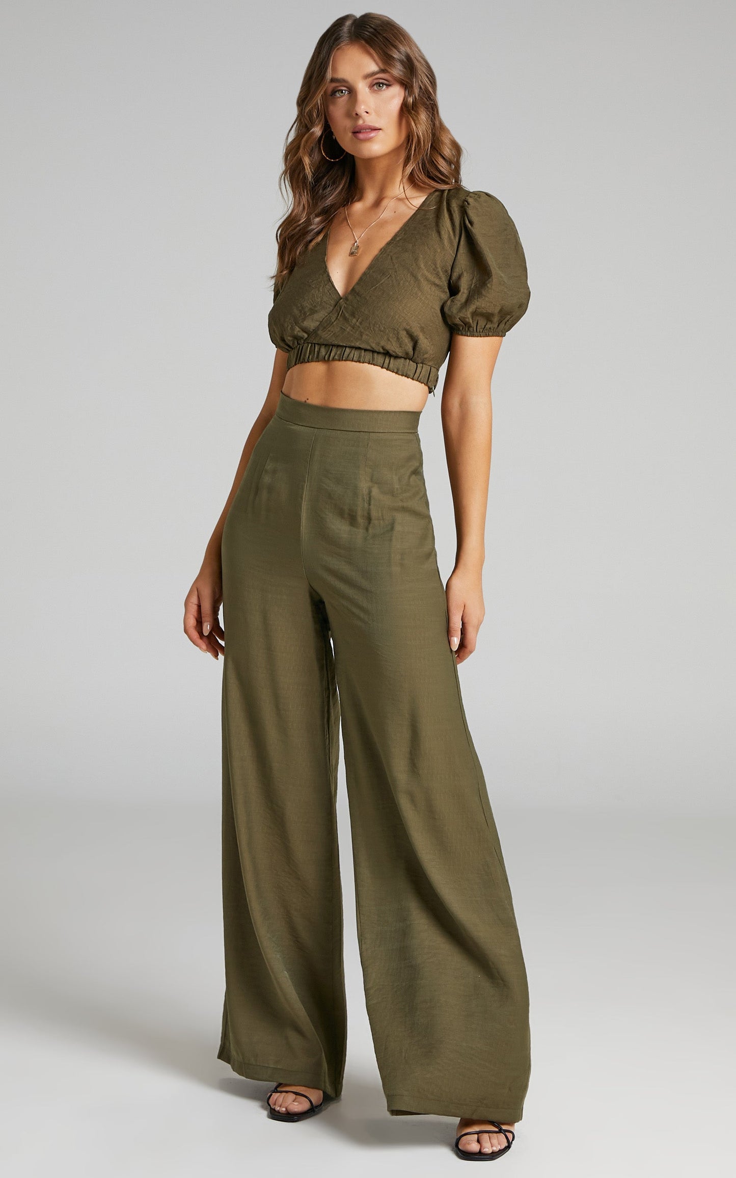 Ariha High Waist Wide Leg Pants in olive