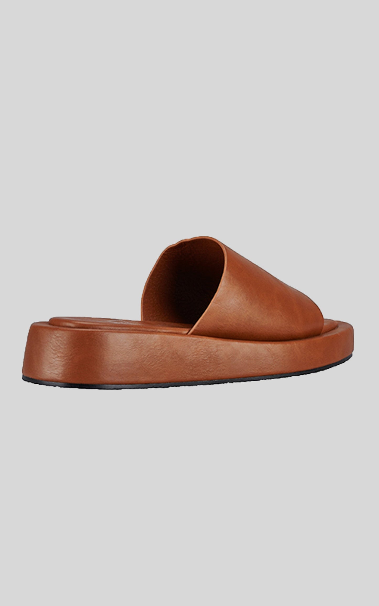 St Sana - Astrid Flatform in Tan