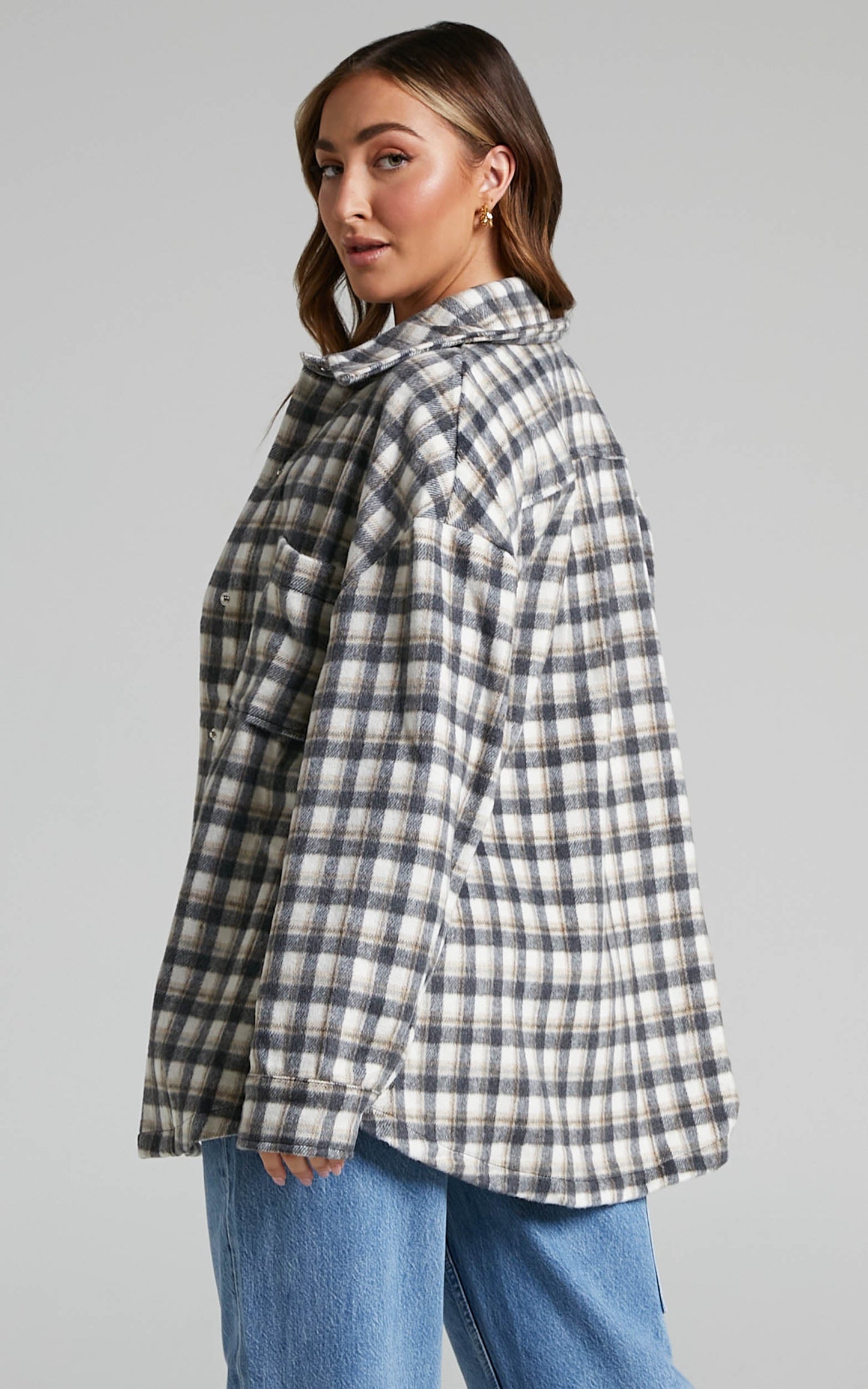Aurea Shacket - Oversized Check Shacket in Black & Grey