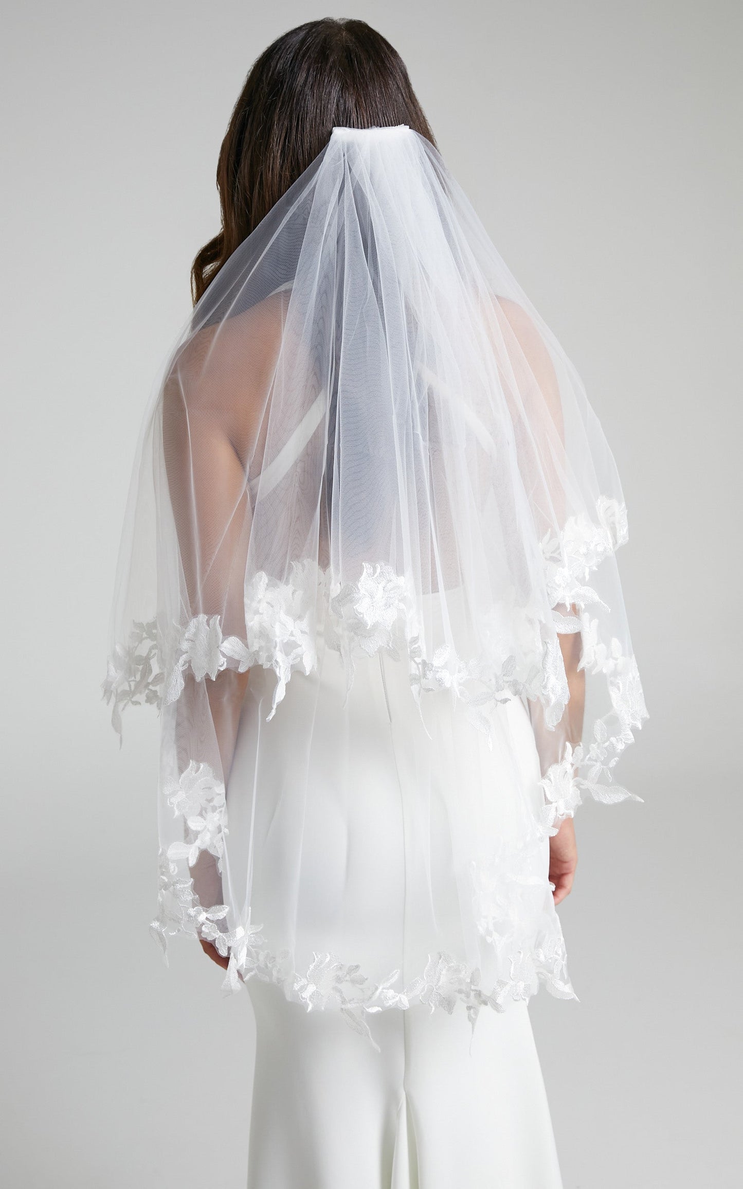 Darling Veil in White