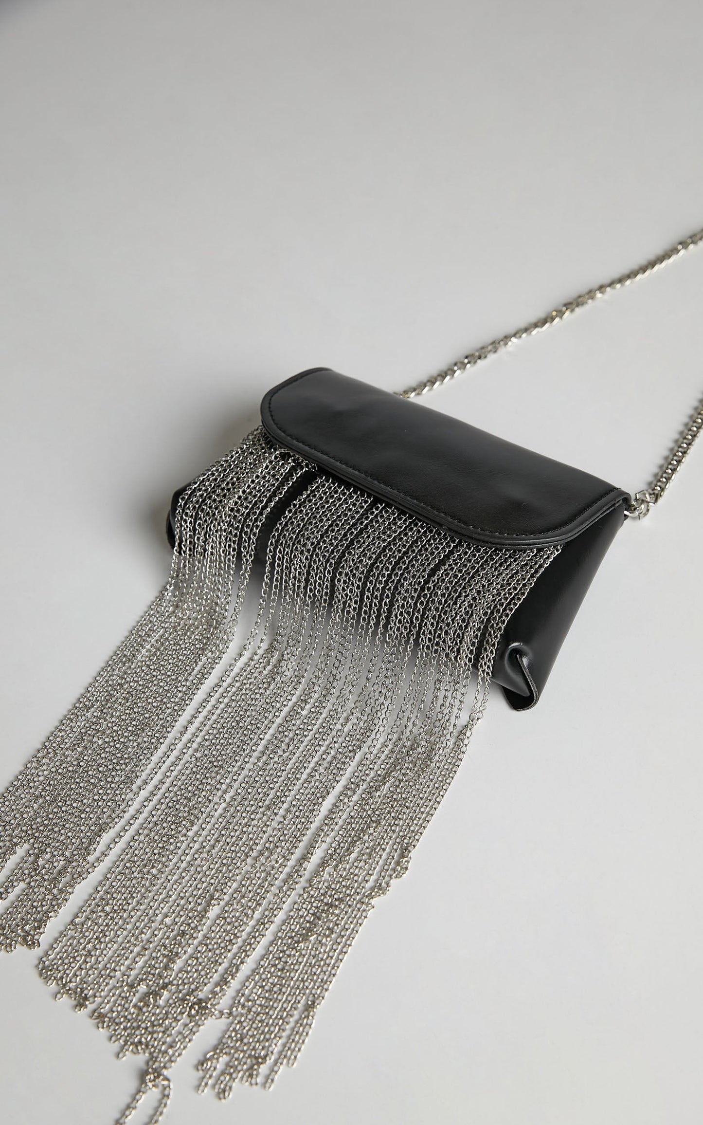 Marizeth Belt Bag in Black